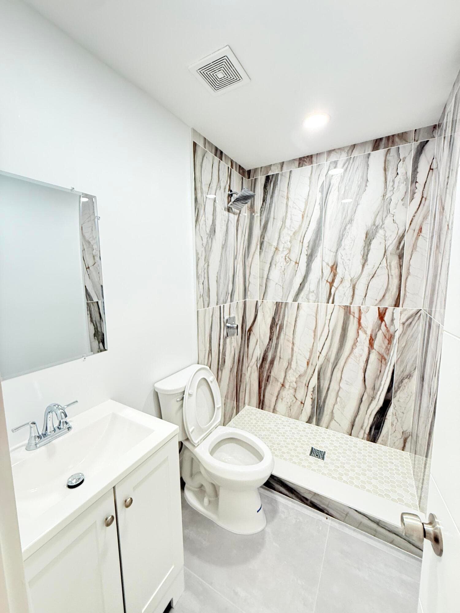 2611 NW 21st Street, Fort Lauderdale, FL 33311 — photo 1 of 10