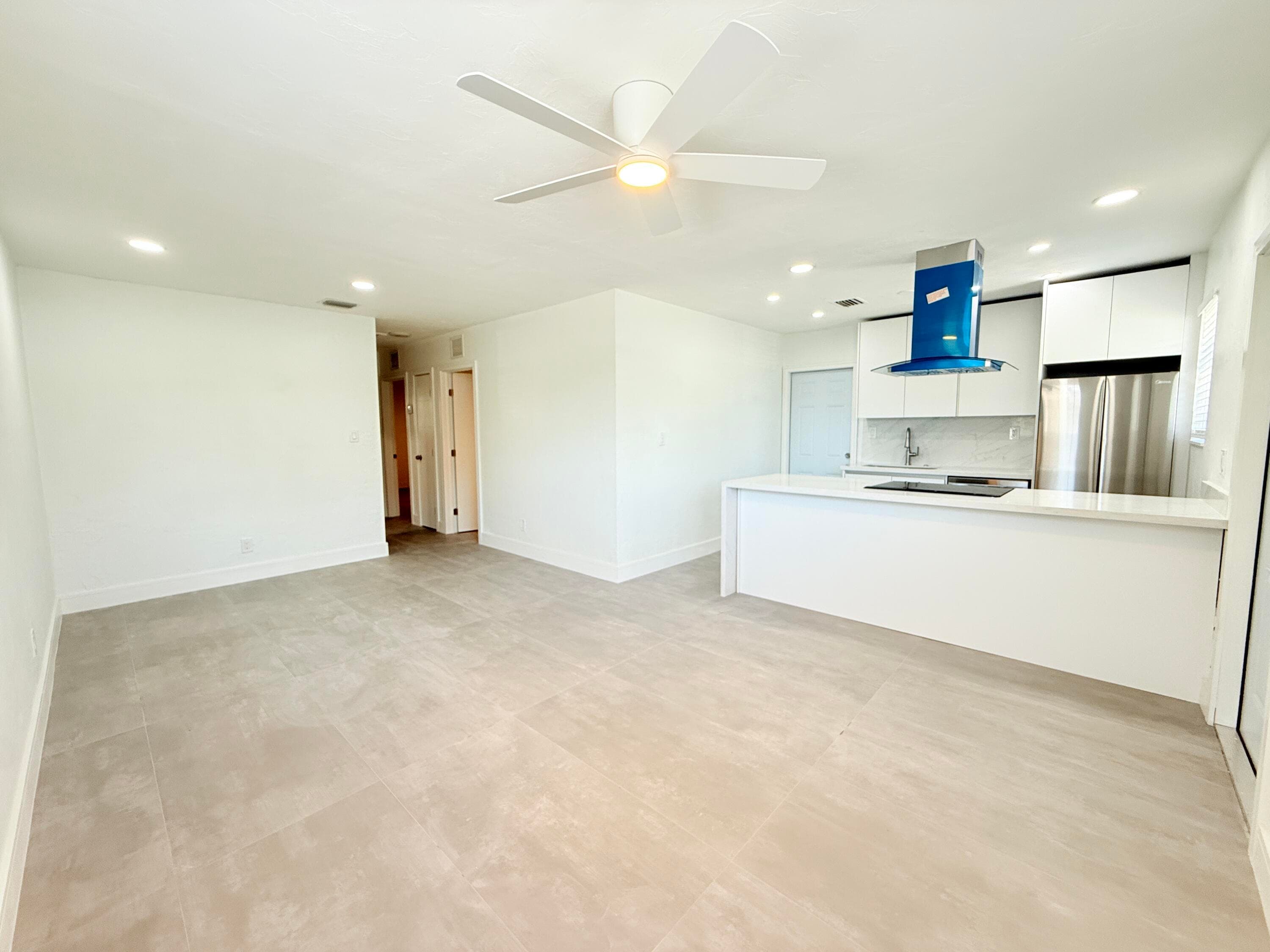 2611 NW 21st Street, Fort Lauderdale, FL 33311 — photo 6 of 10