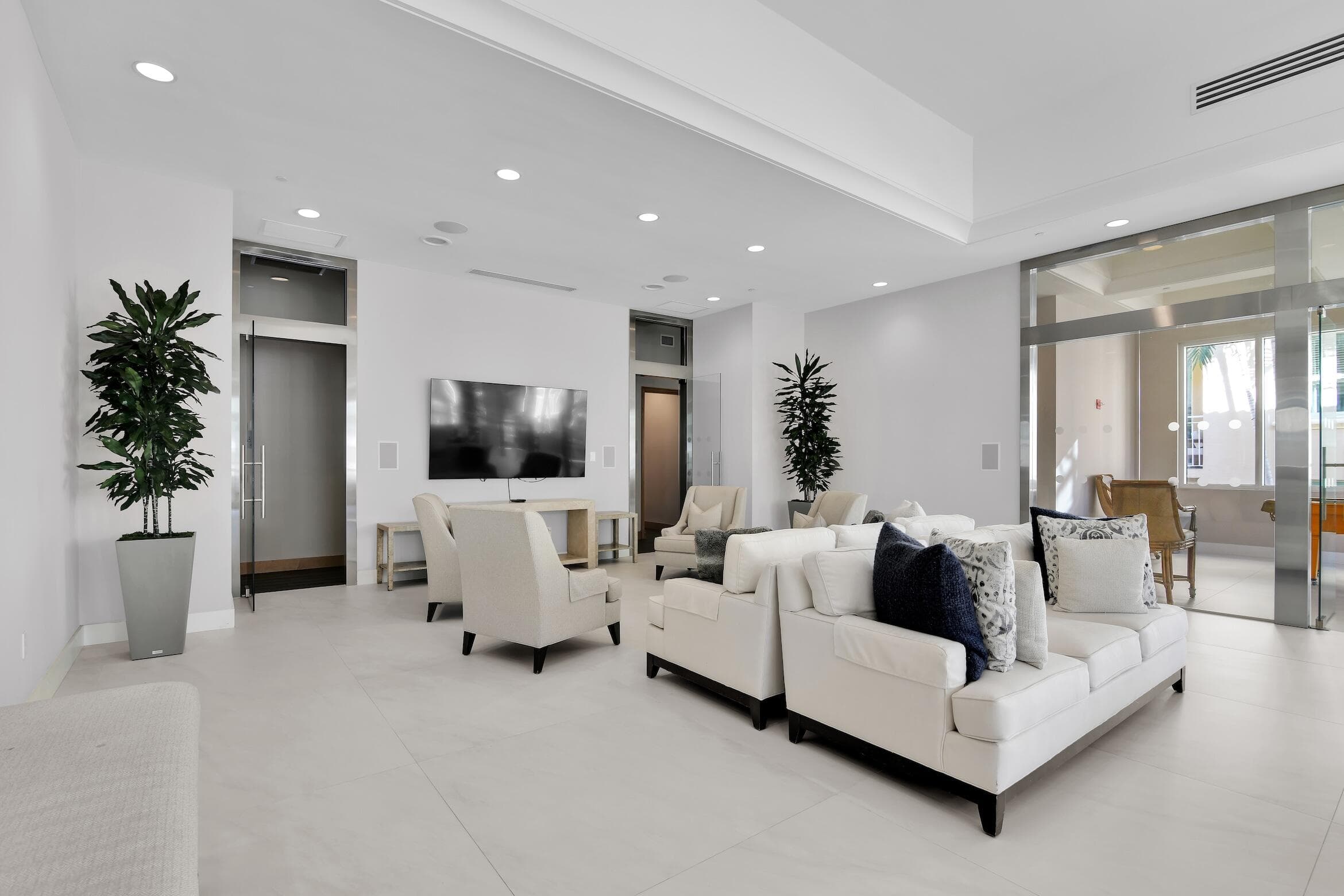 99 SE Mizner Boulevard 612, Boca Raton, FL 33432 — photo 37 of 49