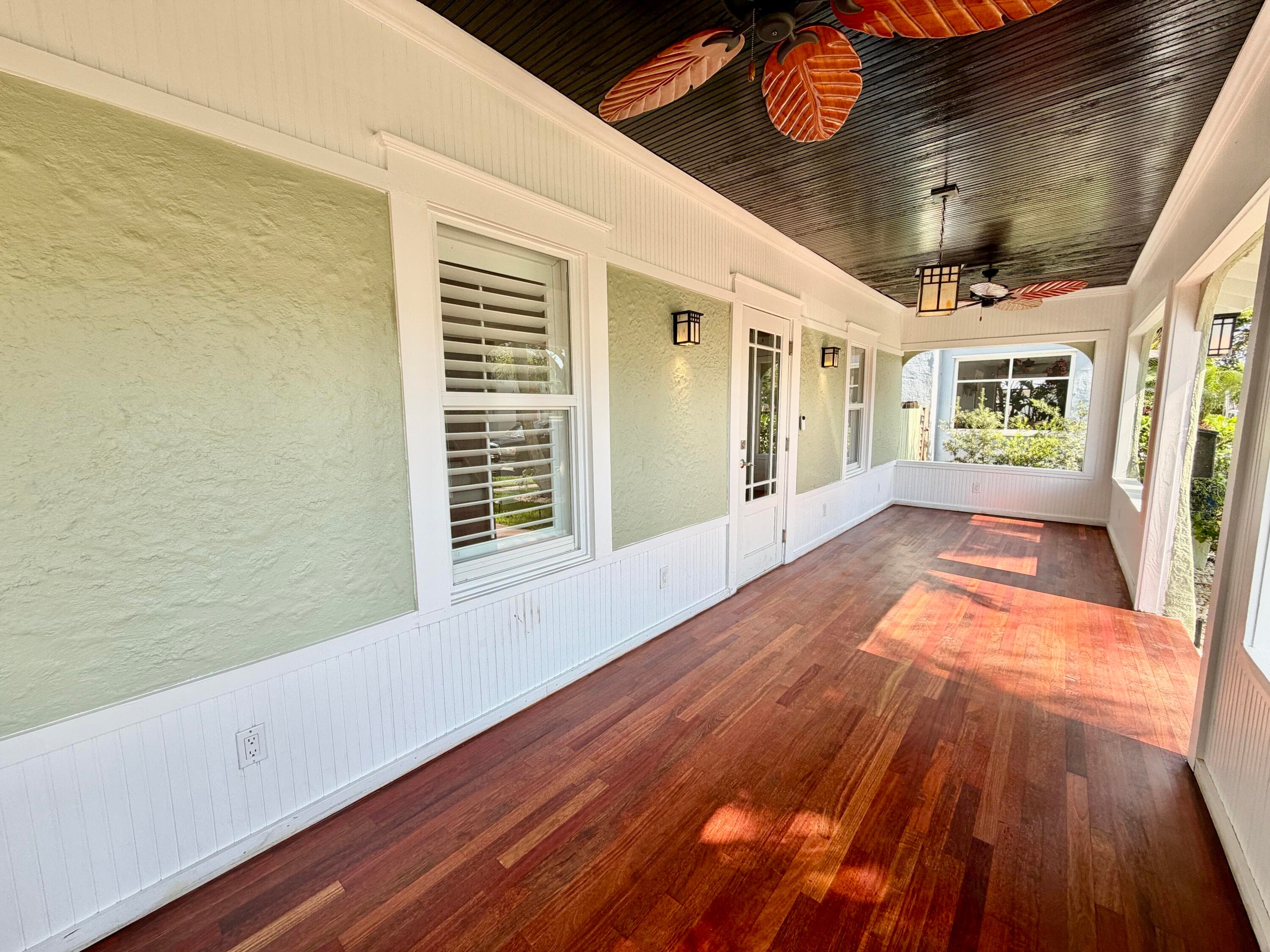 1605 Georgia Avenue, West Palm Beach, FL 33401 — photo 6 of 170