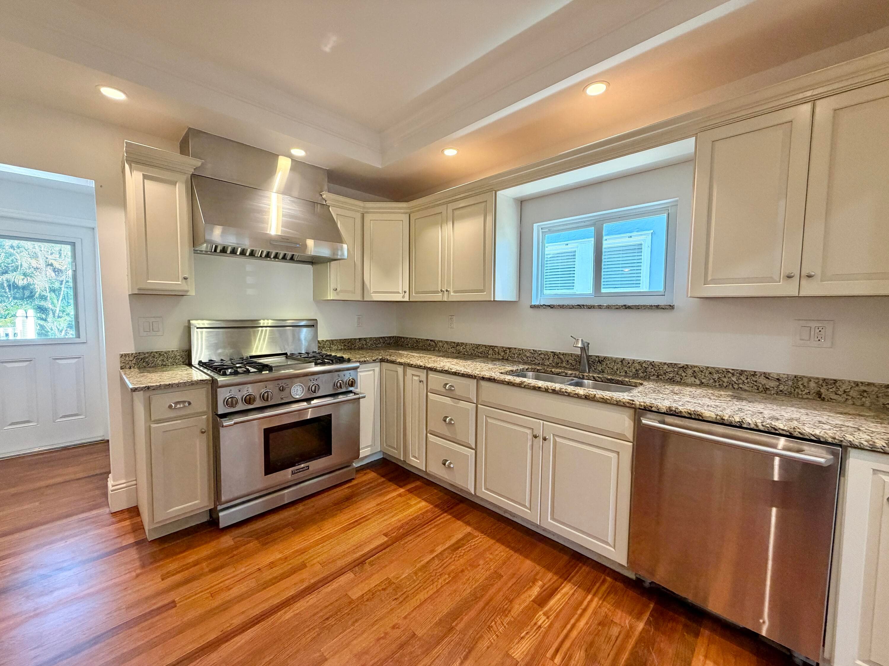 1605 Georgia Avenue, West Palm Beach, FL 33401 — photo 29 of 170