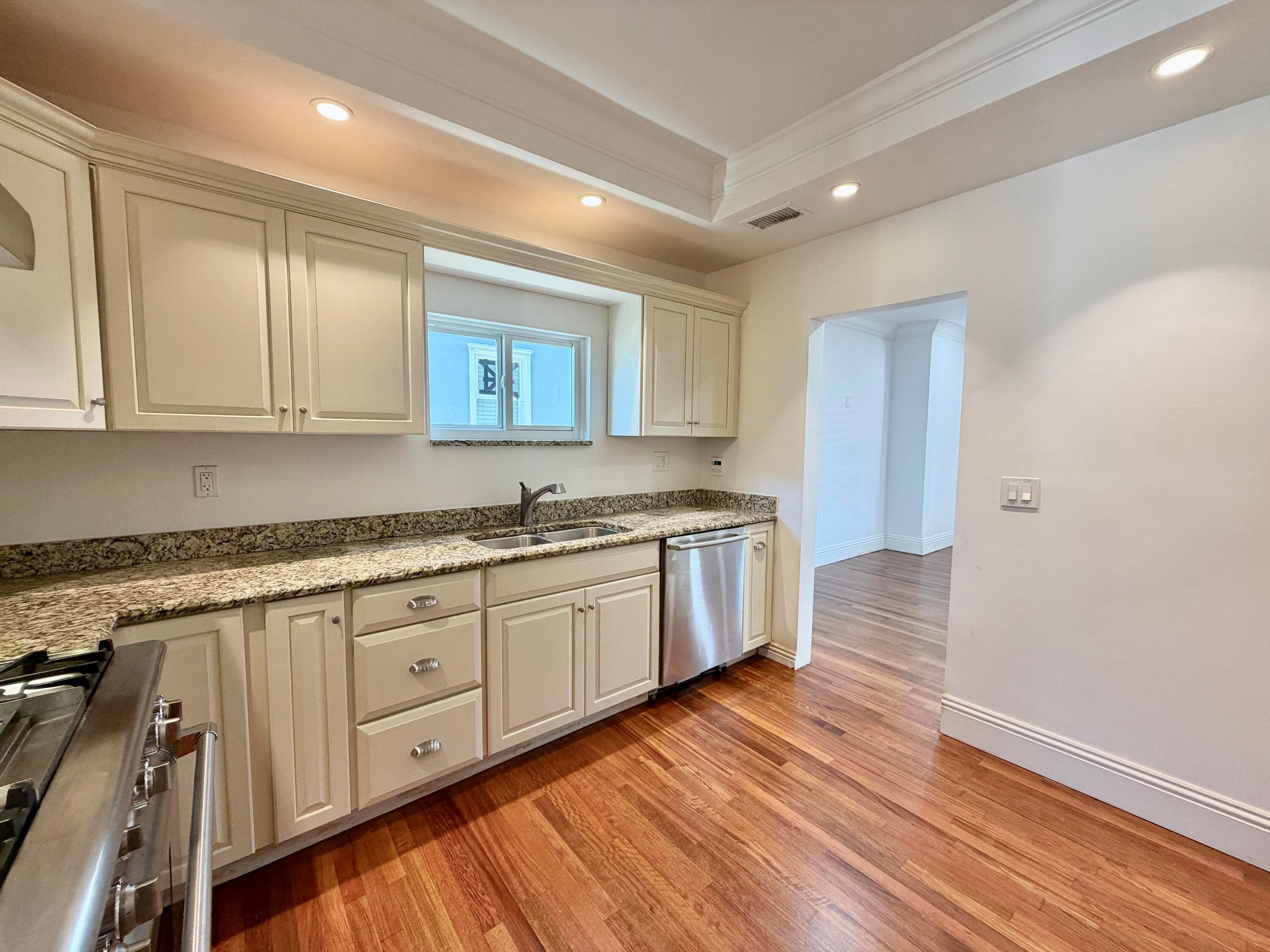 1605 Georgia Avenue, West Palm Beach, FL 33401 — photo 32 of 170