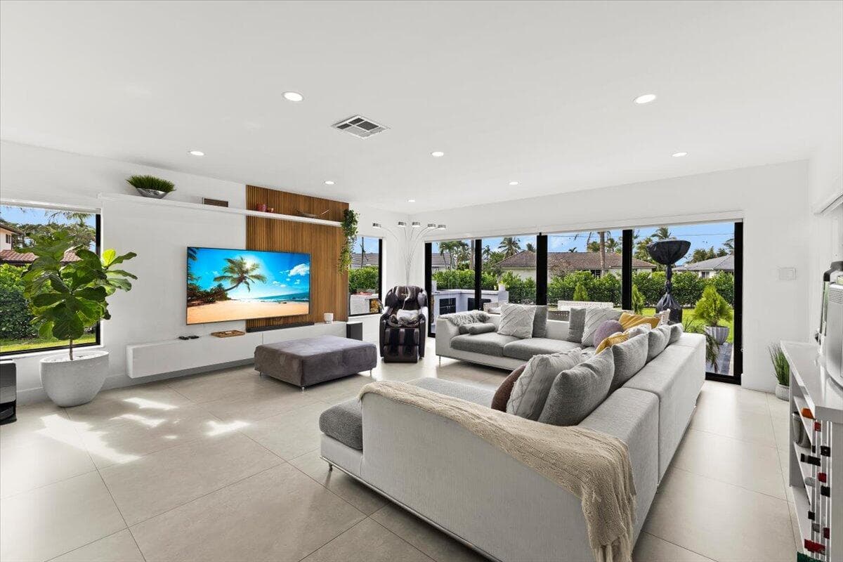 1049 W Palmetto Park Road, Boca Raton, FL 33486 — photo 14 of 40