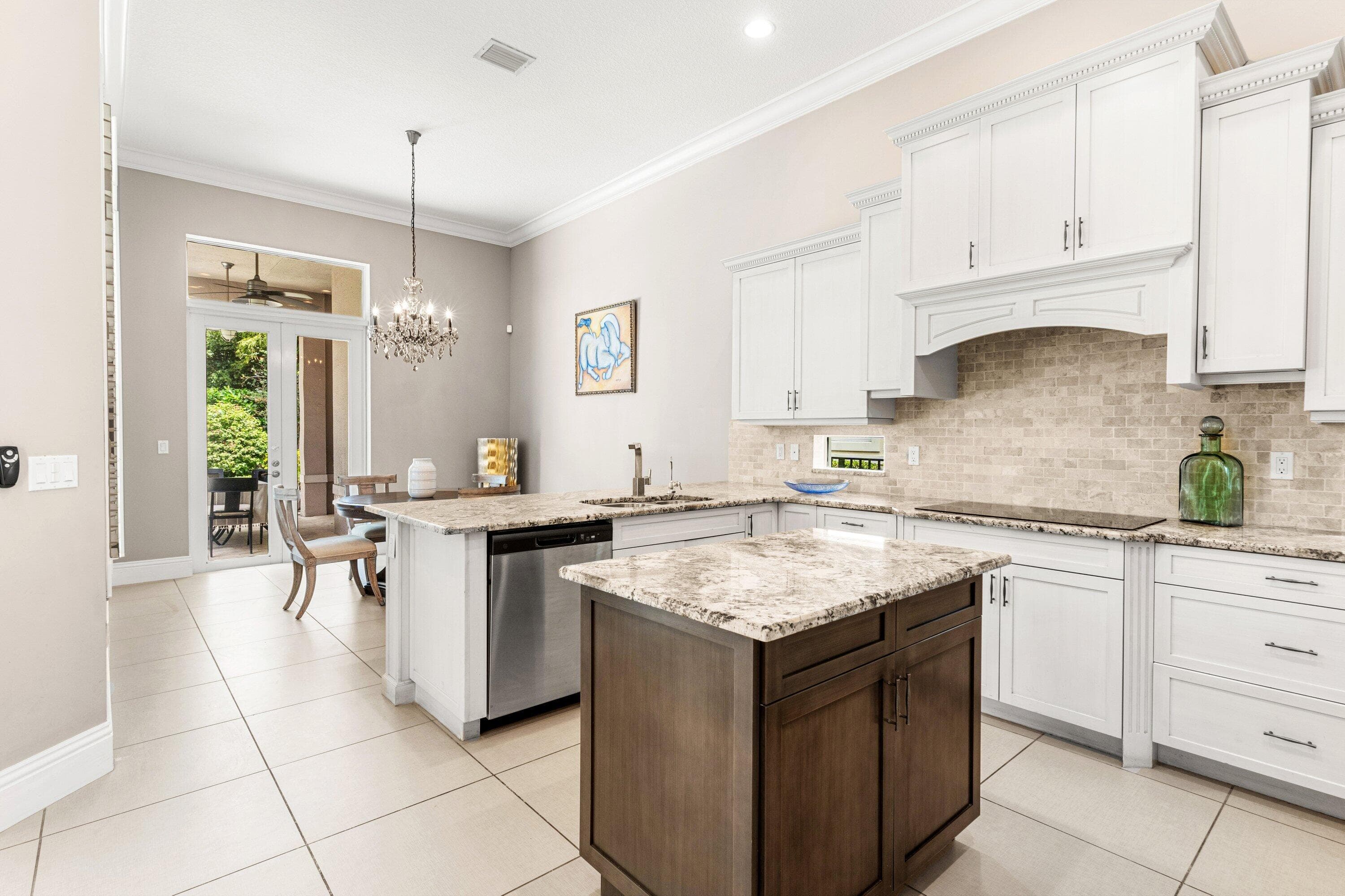 12121 Sunnydale Drive, Wellington, FL 33414 — photo 11 of 41