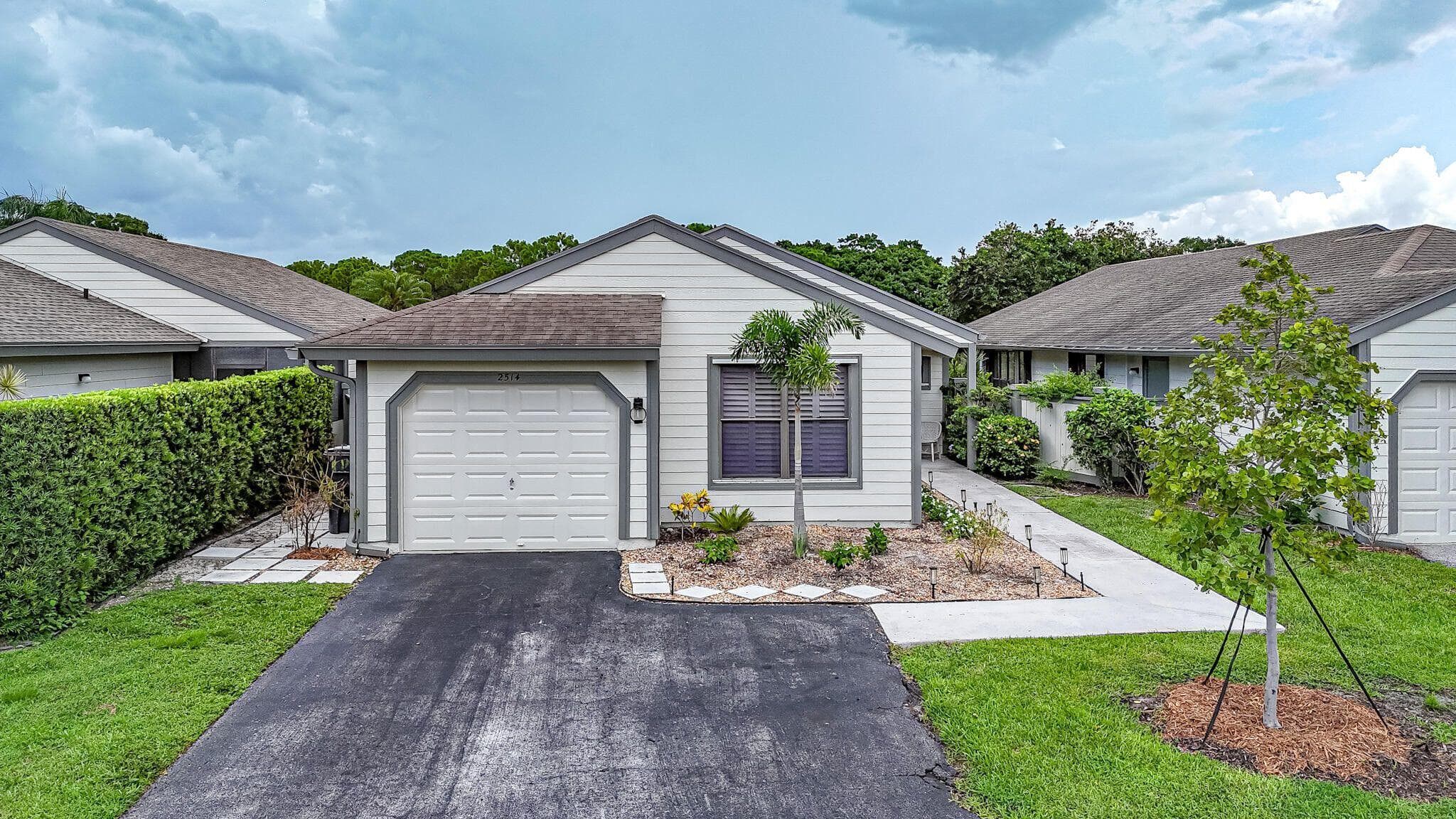 2514 Bedford Mews Drive, Wellington, FL 33414 — photo 1 of 28