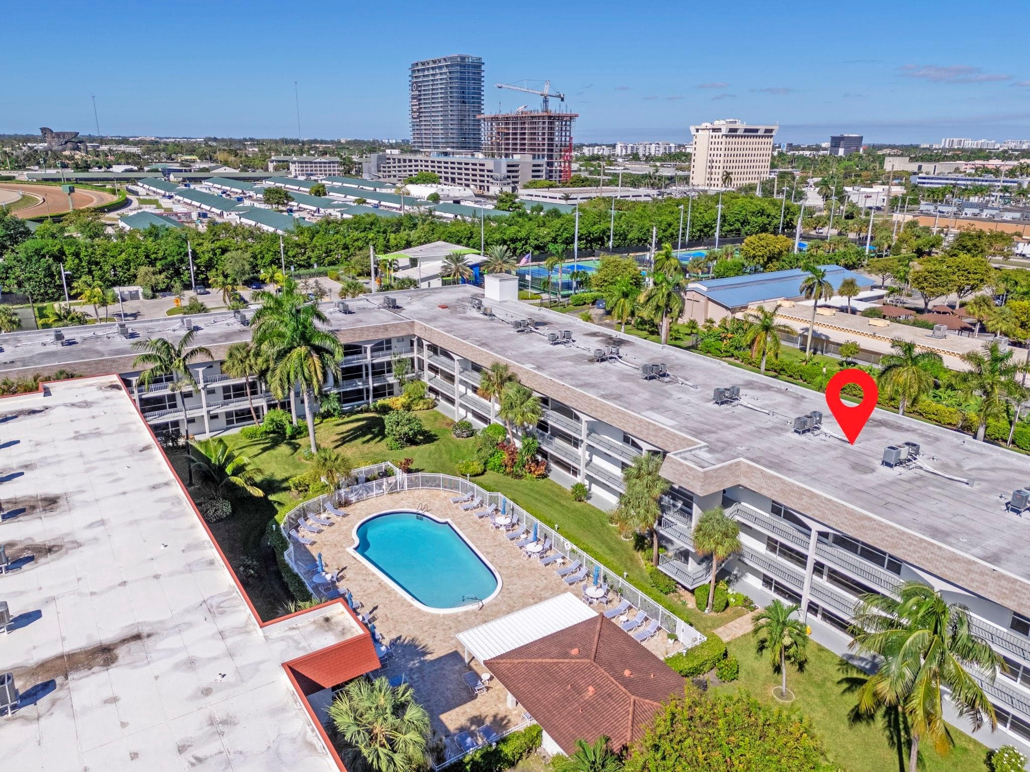581 Blue Heron Drive 317-b, Hallandale Beach, FL 33009 — photo 32 of 49