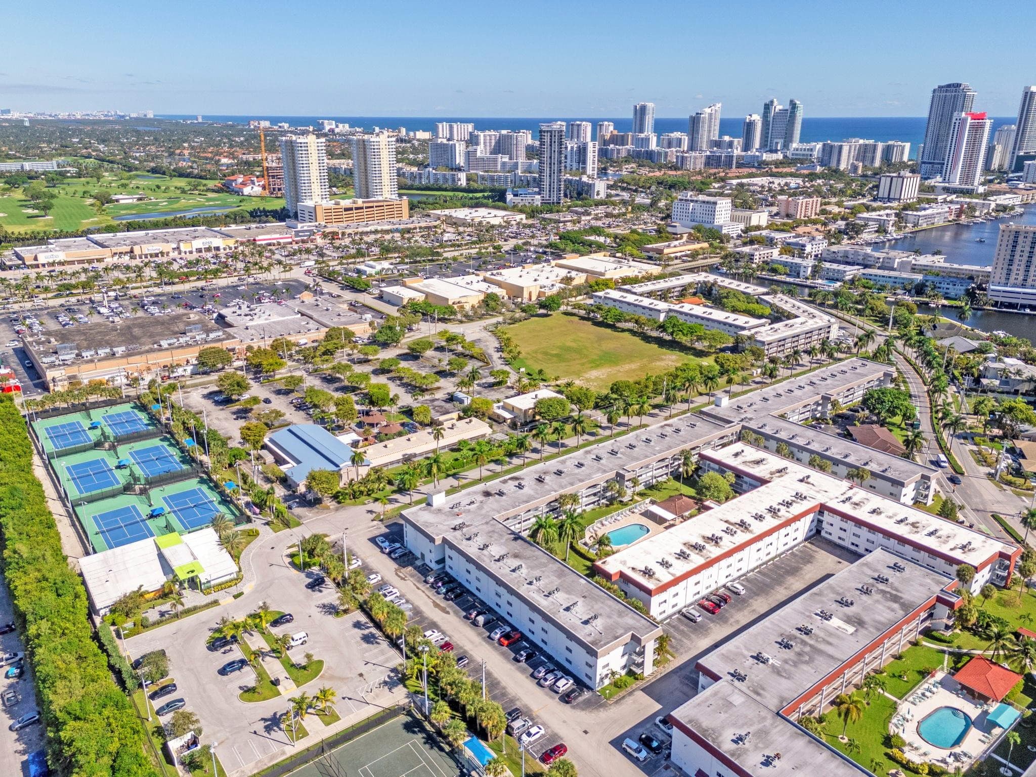 581 Blue Heron Drive 317-b, Hallandale Beach, FL 33009 — photo 43 of 49