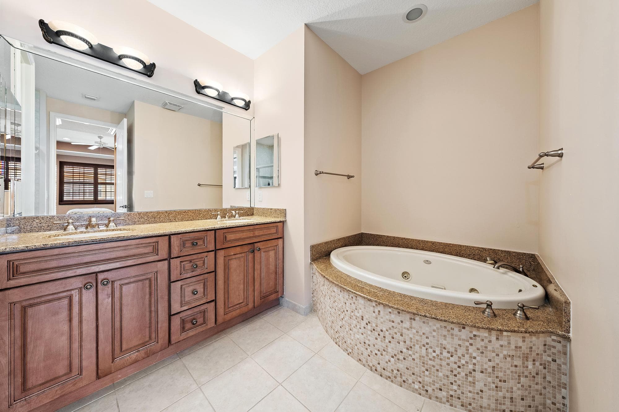 5013 W Vine Cliff Way W W, Palm Beach Gardens, FL 33418 — photo 18 of 32