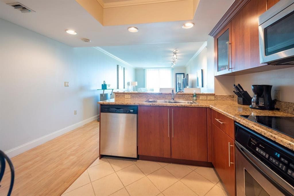 401 SW 4th Avenue 1102, Fort Lauderdale, FL 33315 — photo 7 of 20