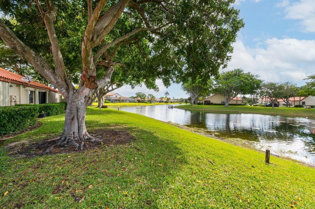 65 Centennial Court, Deerfield Beach, FL 33442 — photo 26 of 52