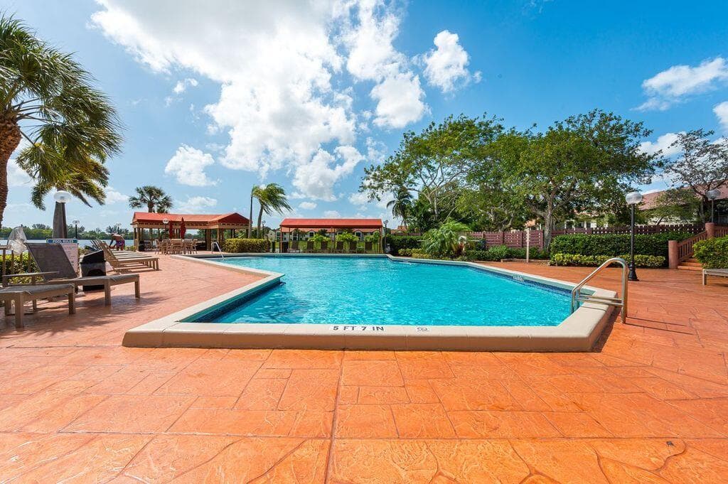 65 Centennial Court, Deerfield Beach, FL 33442 — photo 34 of 52