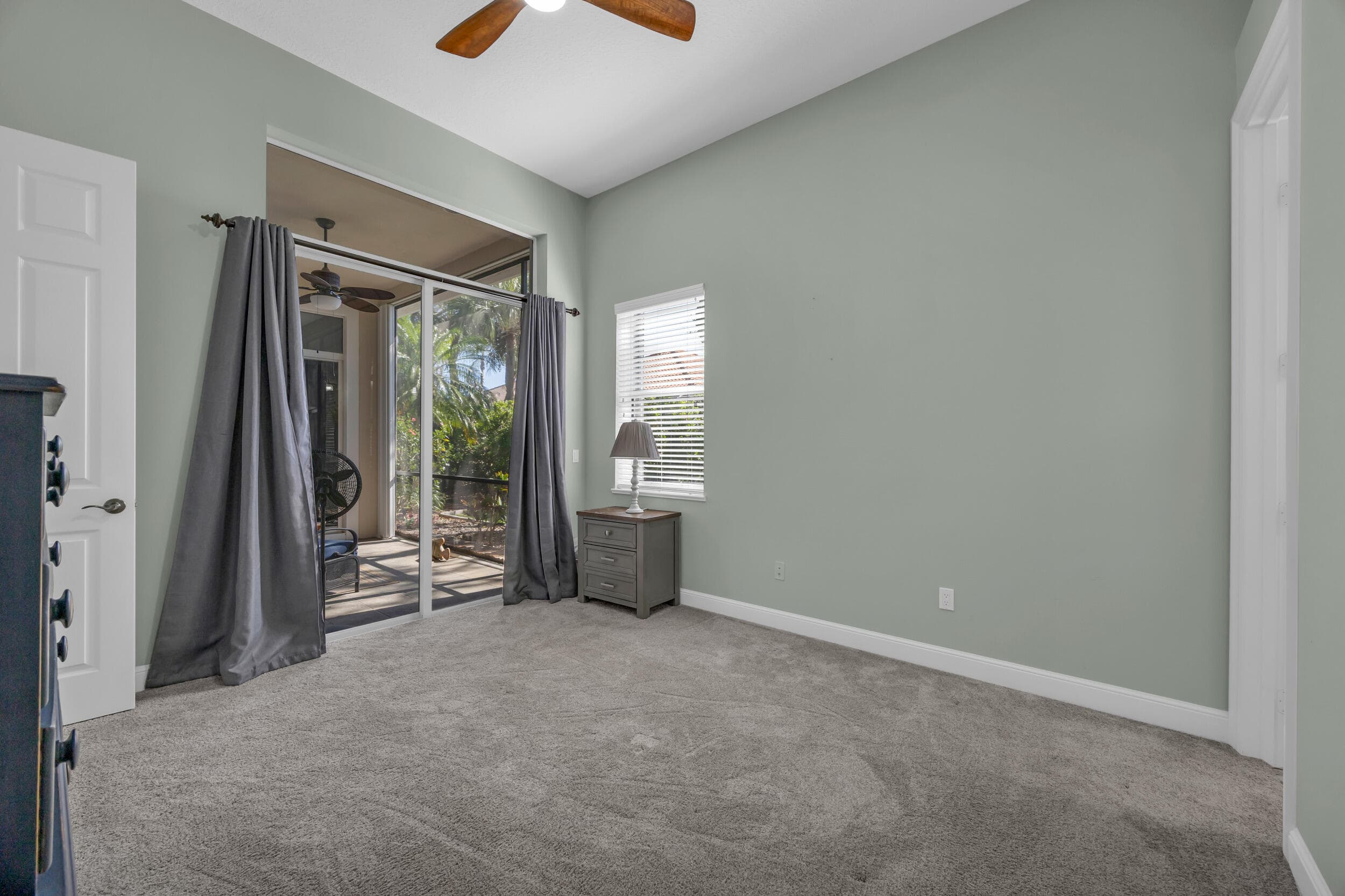 1413 W Island Club Square, Vero Beach, FL 32963 — photo 23 of 32