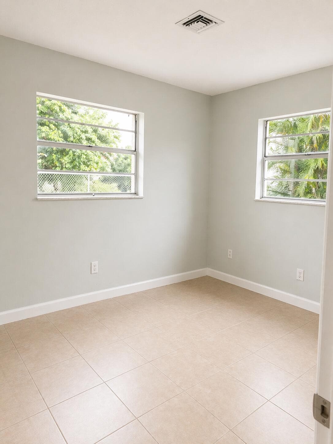 4317 Cocoanut Road, West Palm Beach, FL 33406 — photo 9 of 11