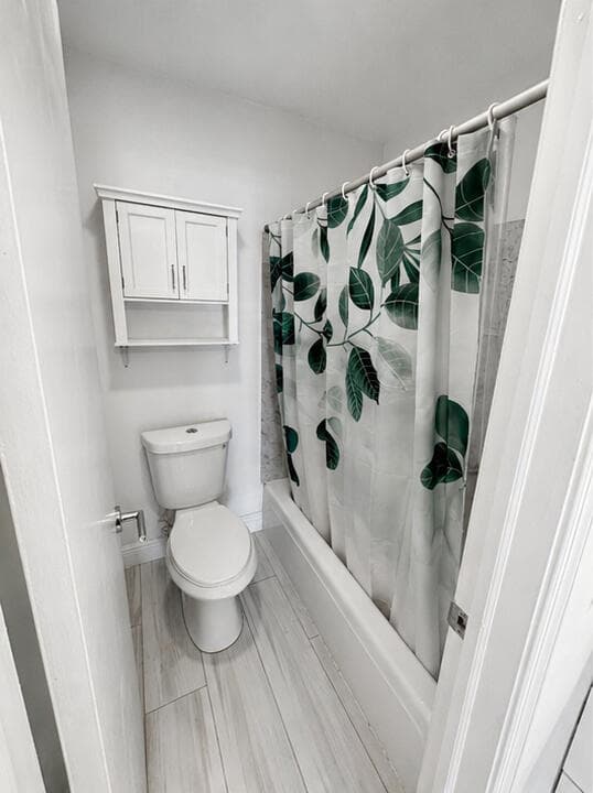 6521 Bay Club Drive 4, Fort Lauderdale, FL 33308 — photo 9 of 31