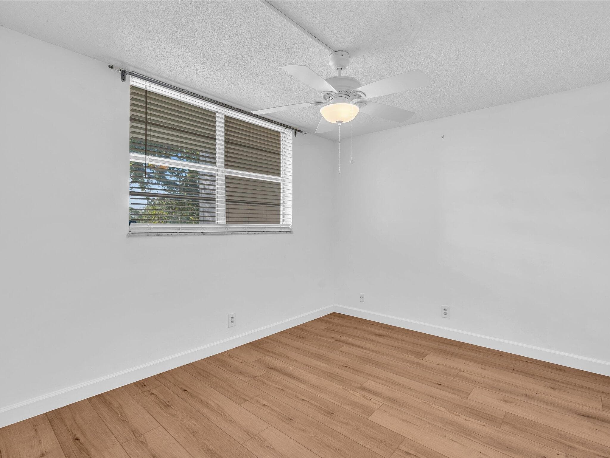 9470 Poinciana Place 303, Davie, FL 33324 — photo 18 of 77