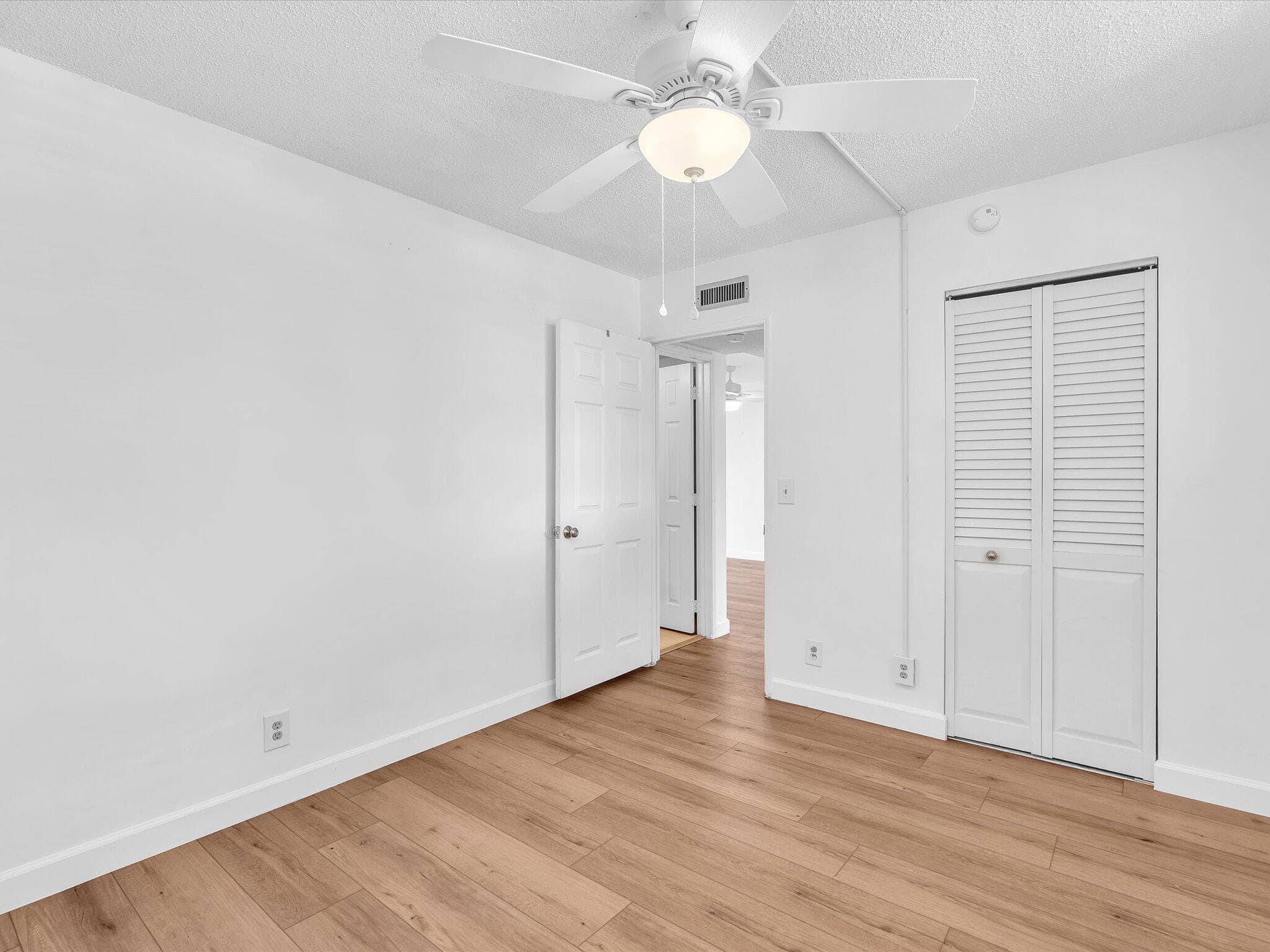 9470 Poinciana Place 303, Davie, FL 33324 — photo 19 of 77