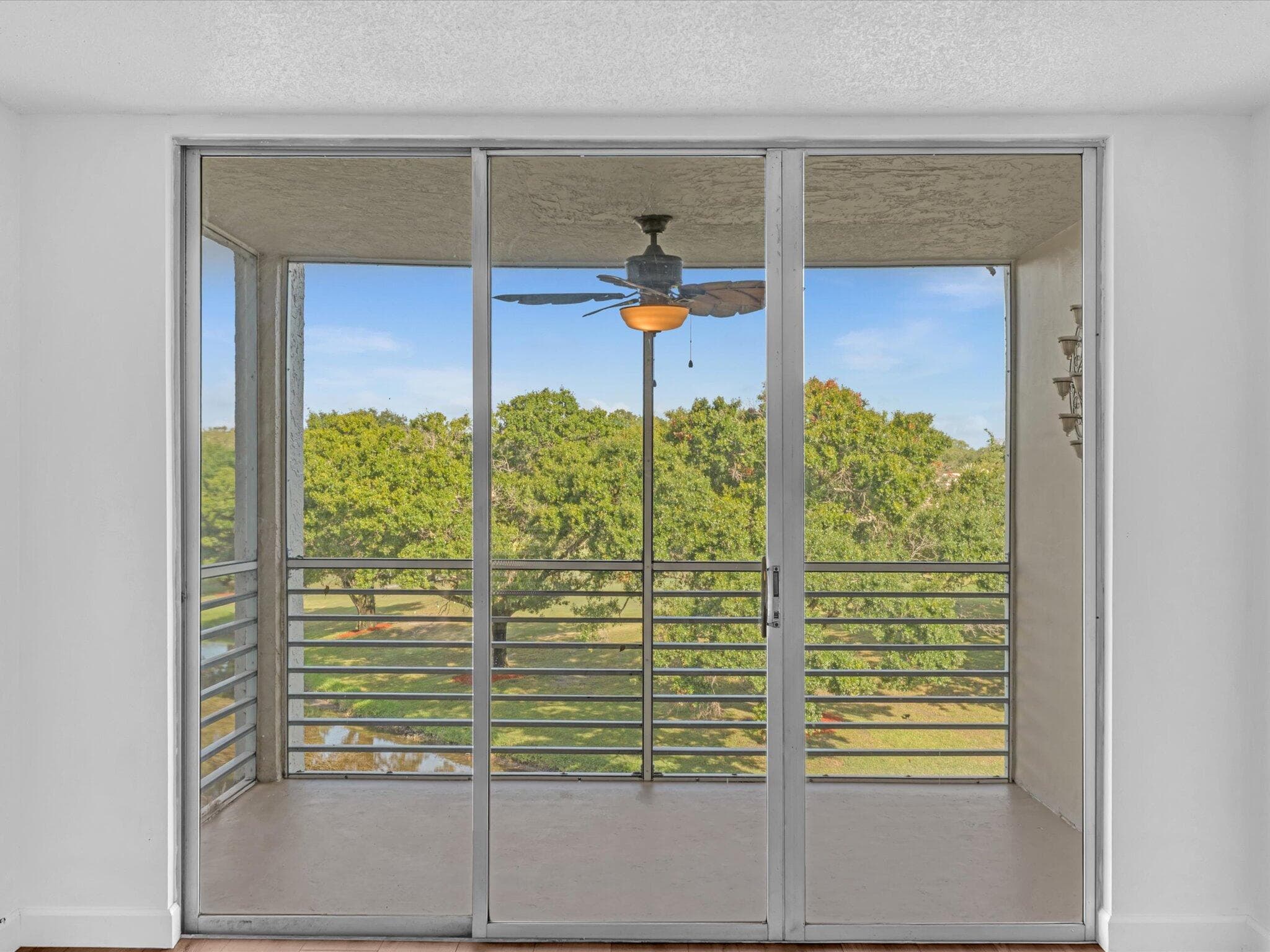 9470 Poinciana Place 303, Davie, FL 33324 — photo 27 of 77
