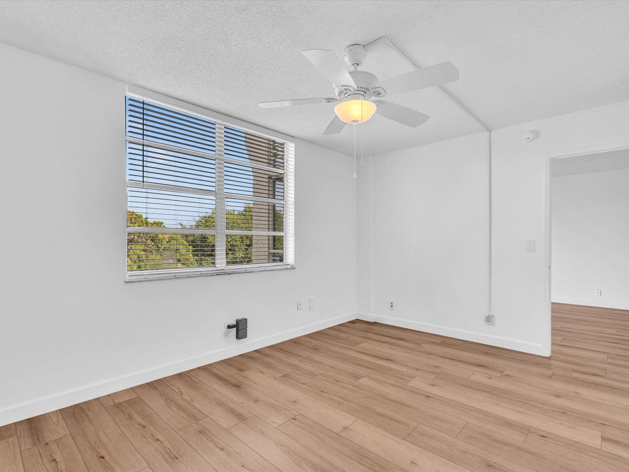 9470 Poinciana Place 303, Davie, FL 33324 — photo 39 of 77