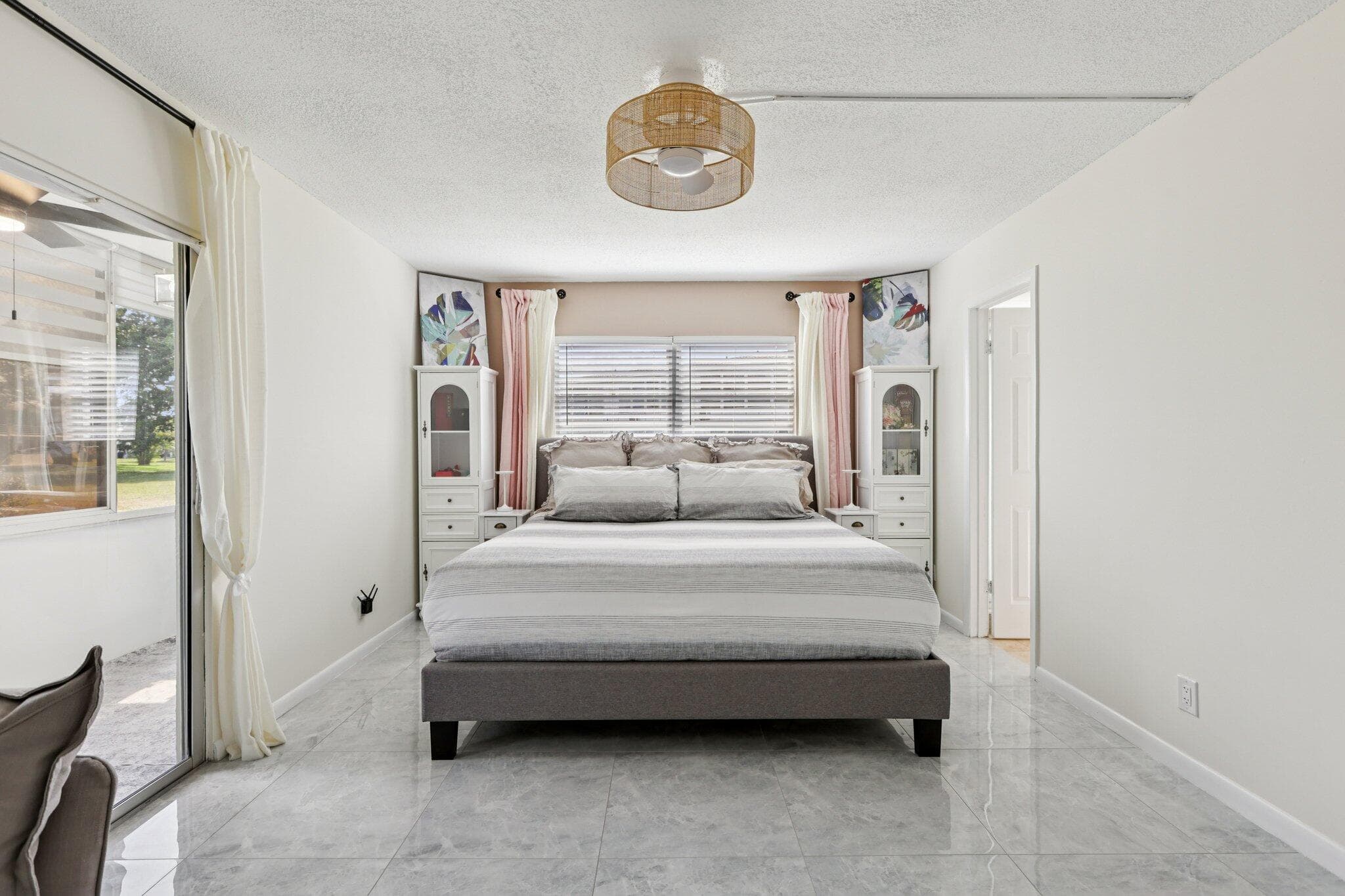 125 Oakridge J 125, Deerfield Beach, FL 33442 — photo 3 of 31