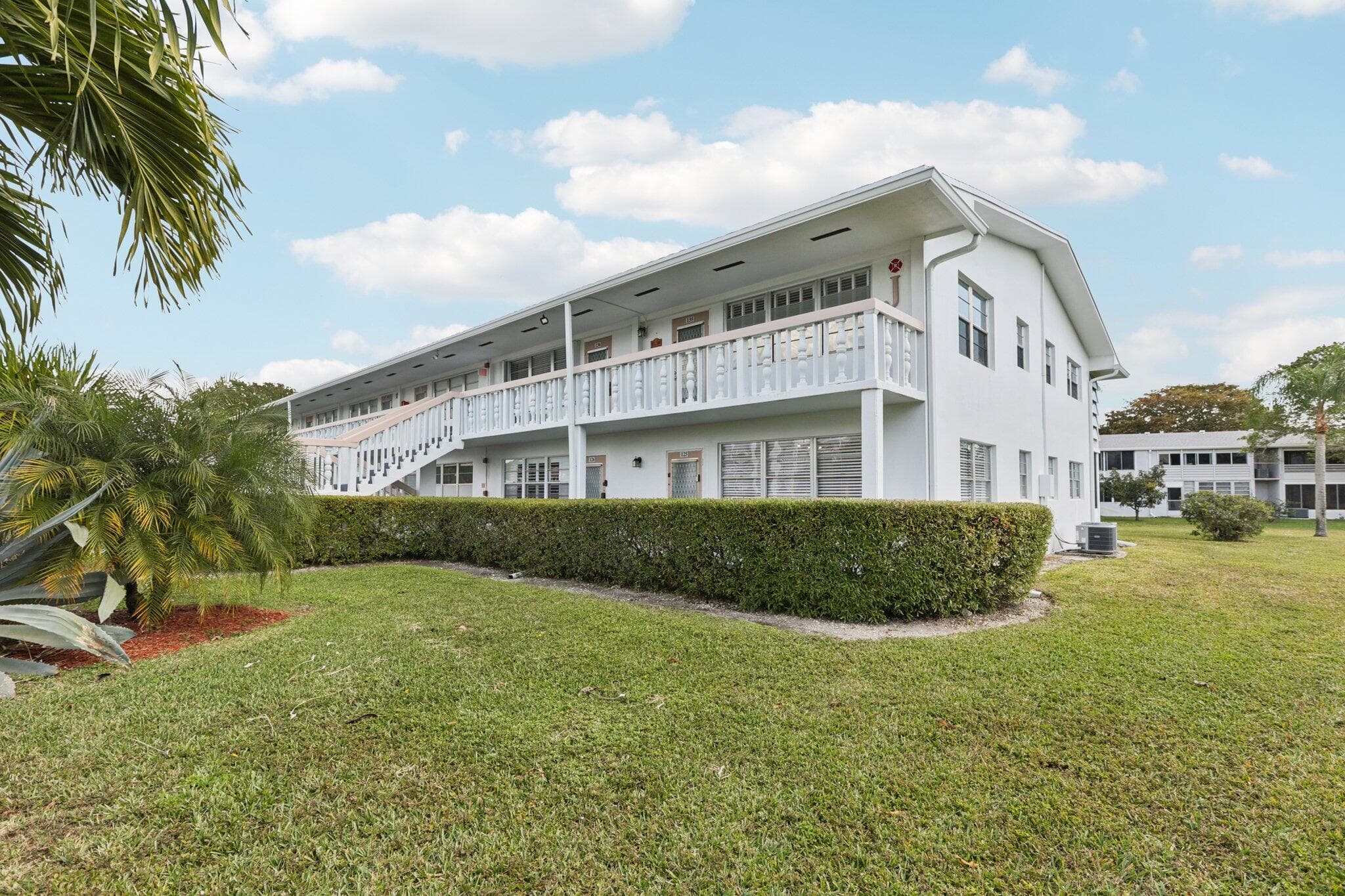 125 Oakridge J 125, Deerfield Beach, FL 33442 — photo 28 of 31