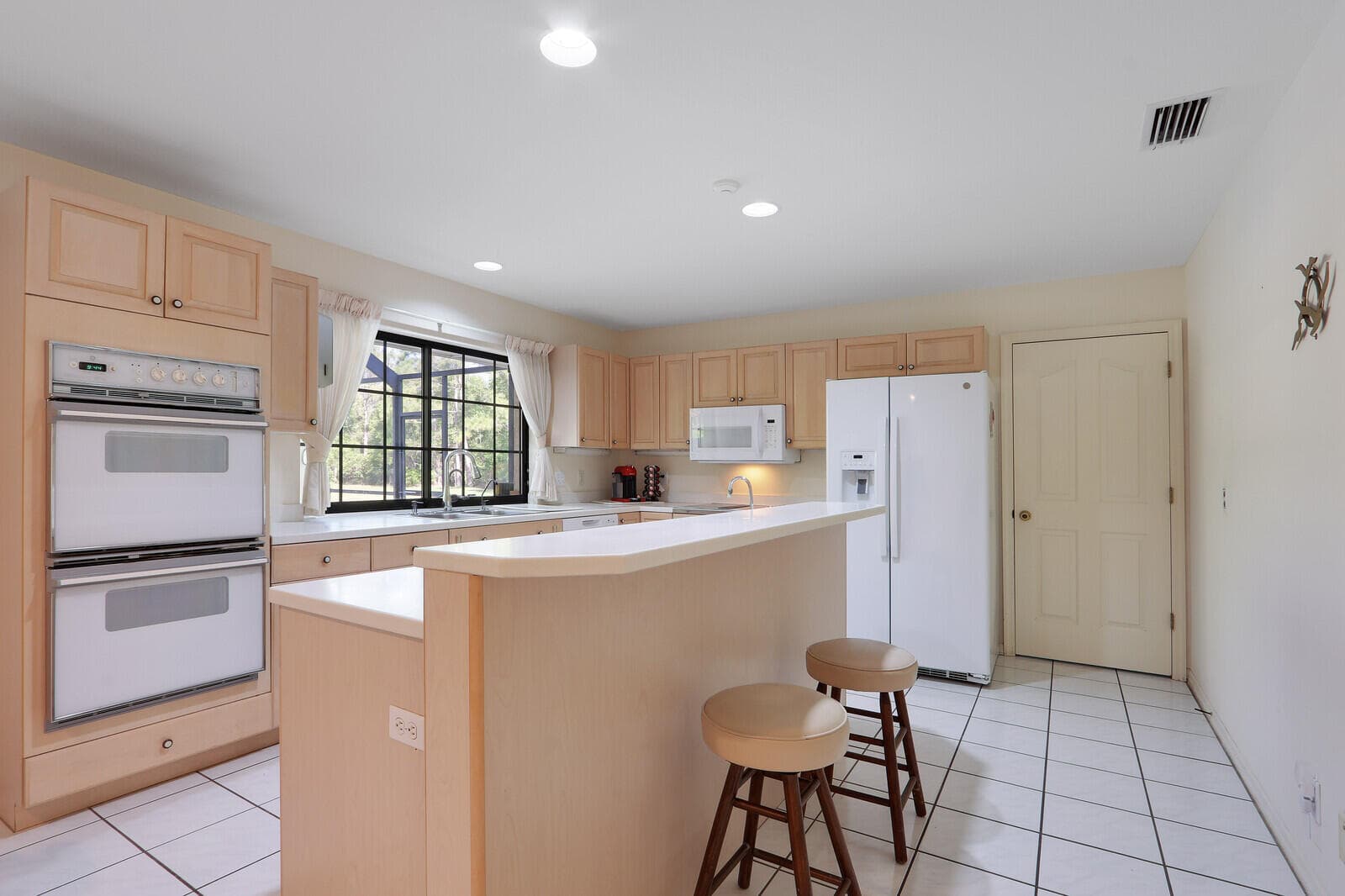 7868 Saddlebrook Drive, Port St. Lucie, FL 34986 — photo 17 of 80
