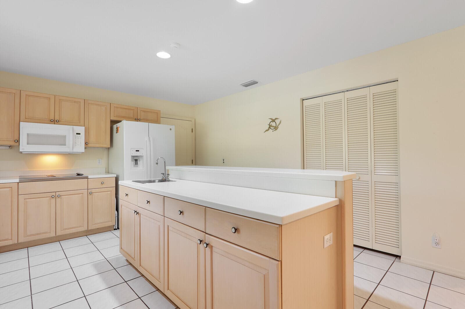 7868 Saddlebrook Drive, Port St. Lucie, FL 34986 — photo 20 of 80
