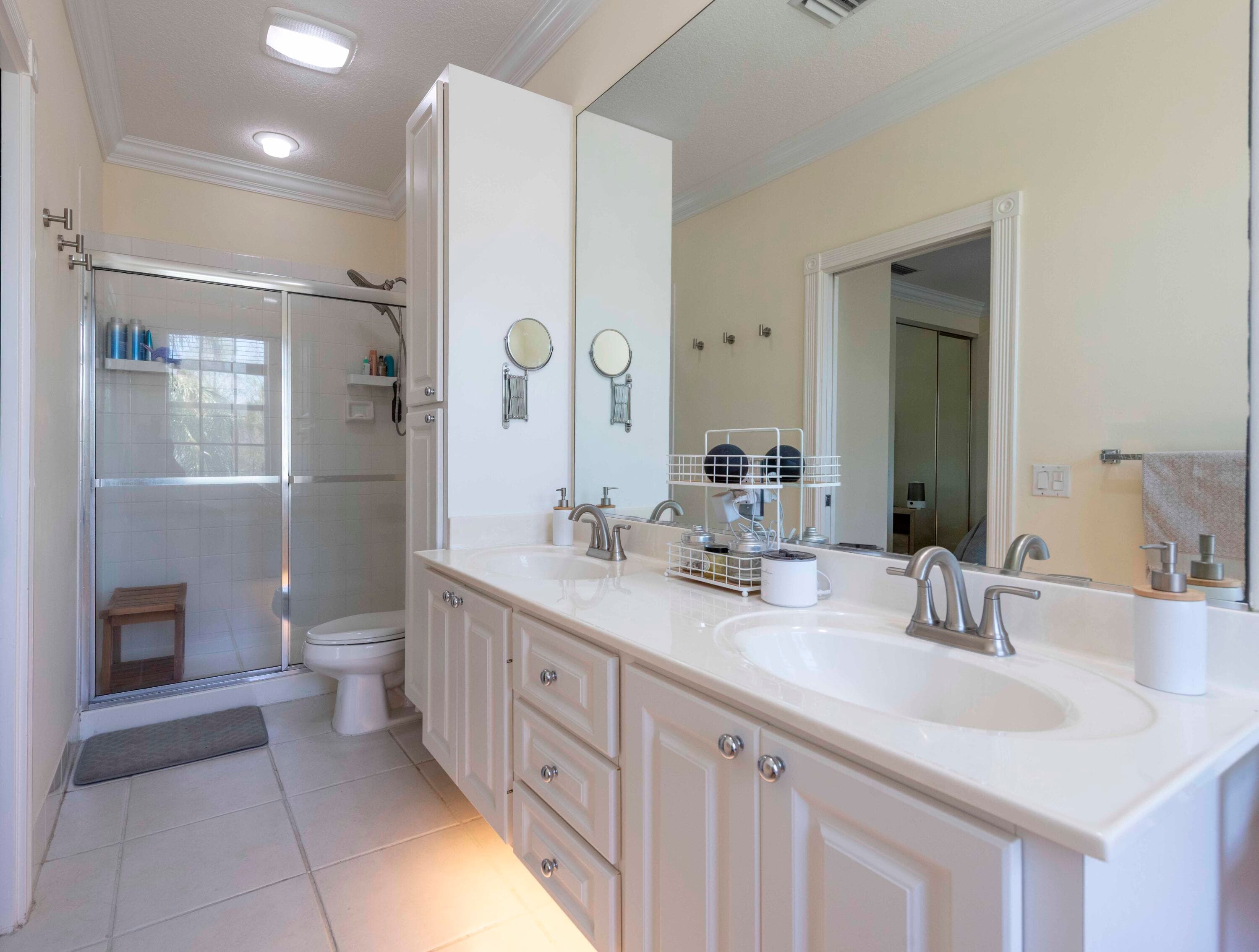 154 Santa Barbara Way, Palm Beach Gardens, FL 33410 — photo 31 of 72