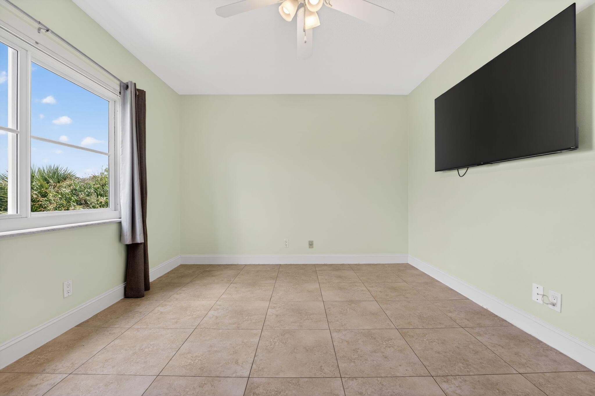 941 Crystal Lake Drive 302, Deerfield Beach, FL 33064 — photo 18 of 29