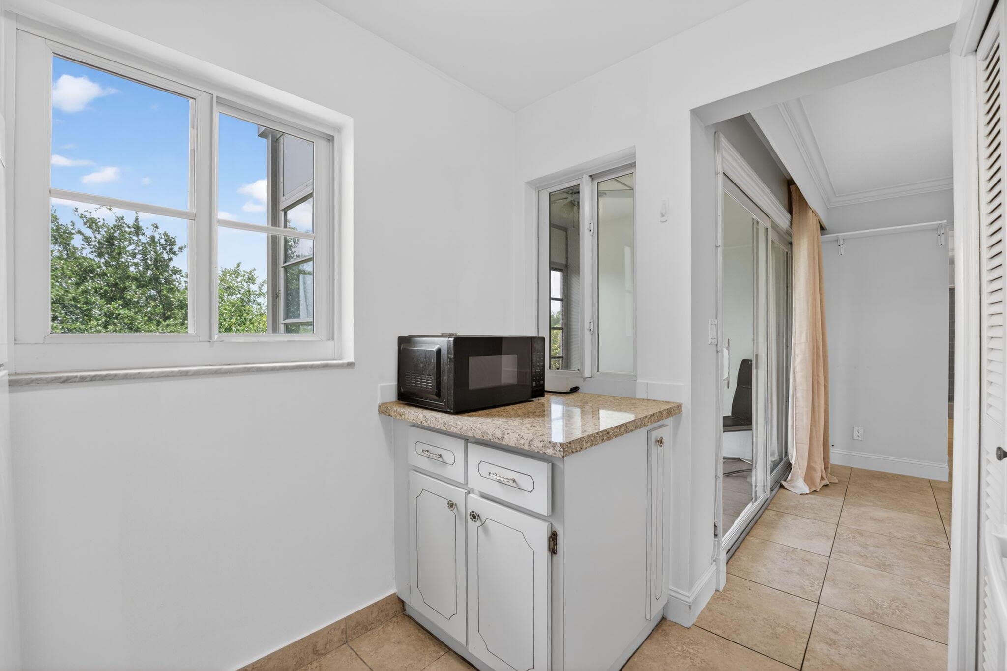 941 Crystal Lake Drive 302, Deerfield Beach, FL 33064 — photo 16 of 29