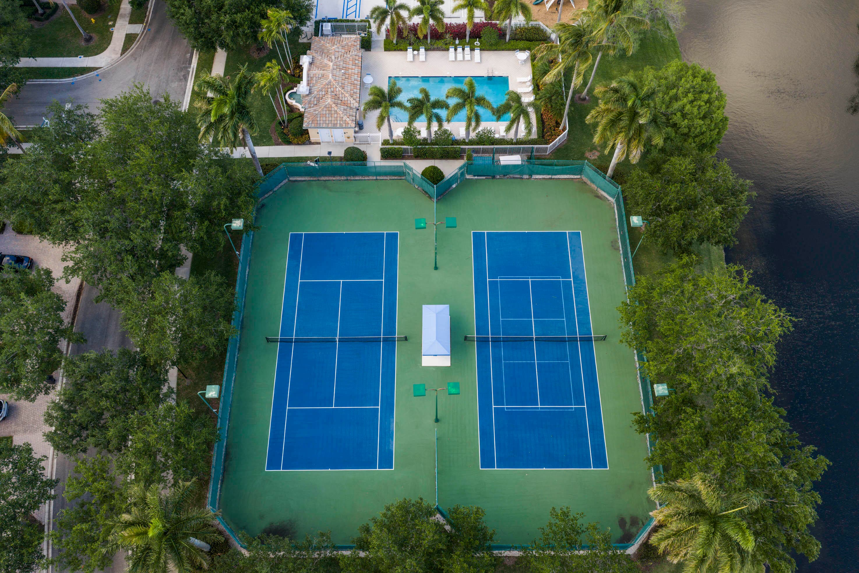 154 Santa Barbara Way, Palm Beach Gardens, FL 33410 — photo 54 of 72