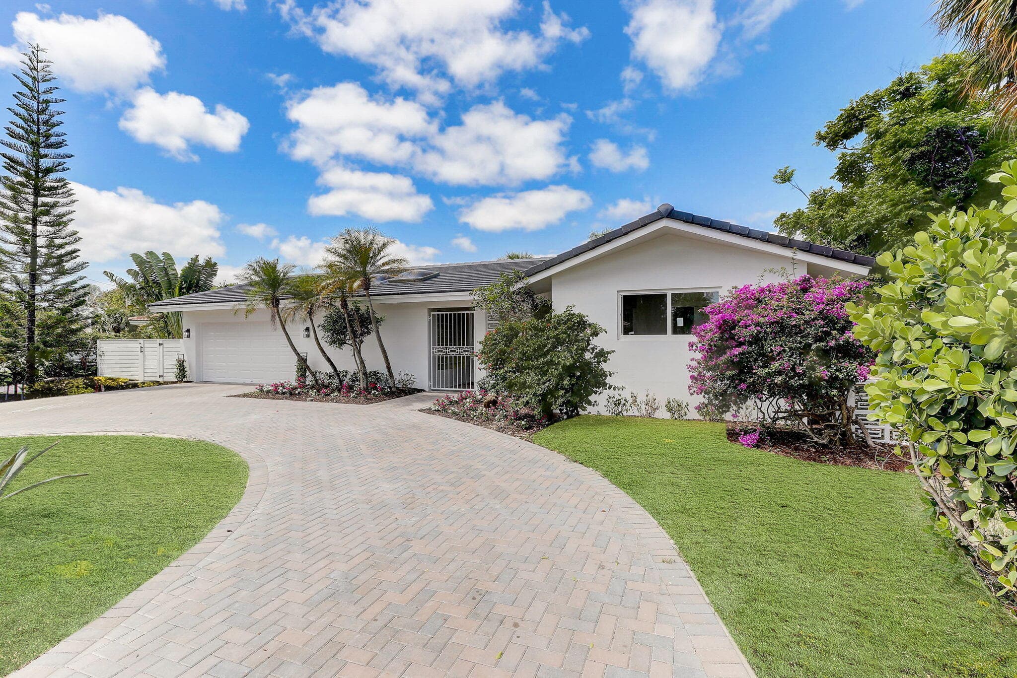 5591 NE 29th Avenue, Fort Lauderdale, FL 33308 — photo 1 of 72