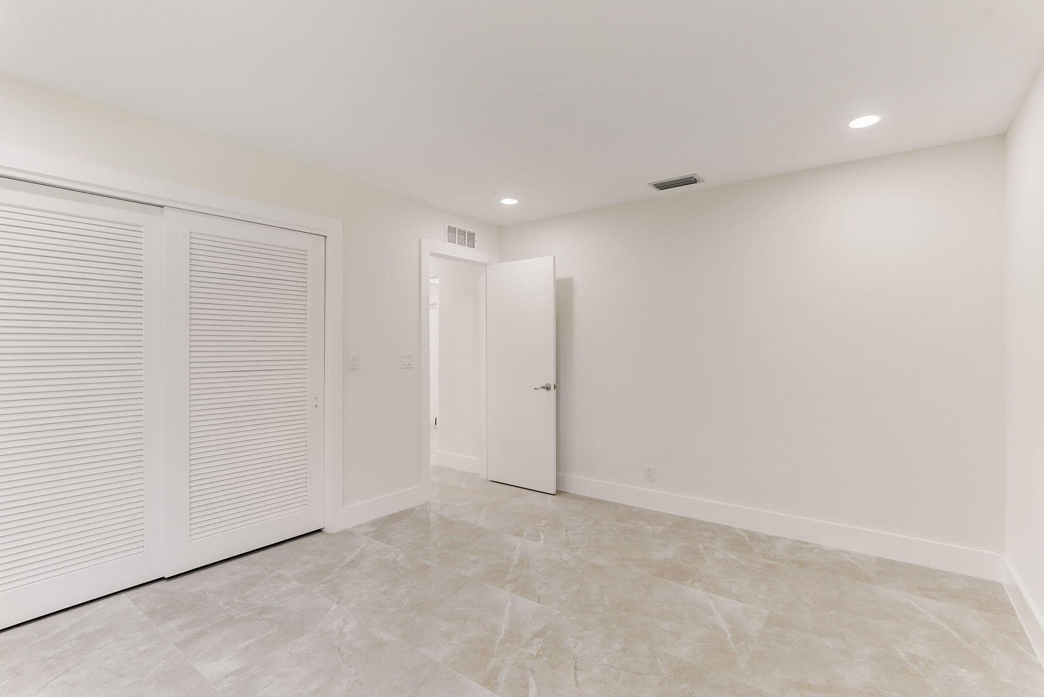 5591 NE 29th Avenue, Fort Lauderdale, FL 33308 — photo 38 of 72