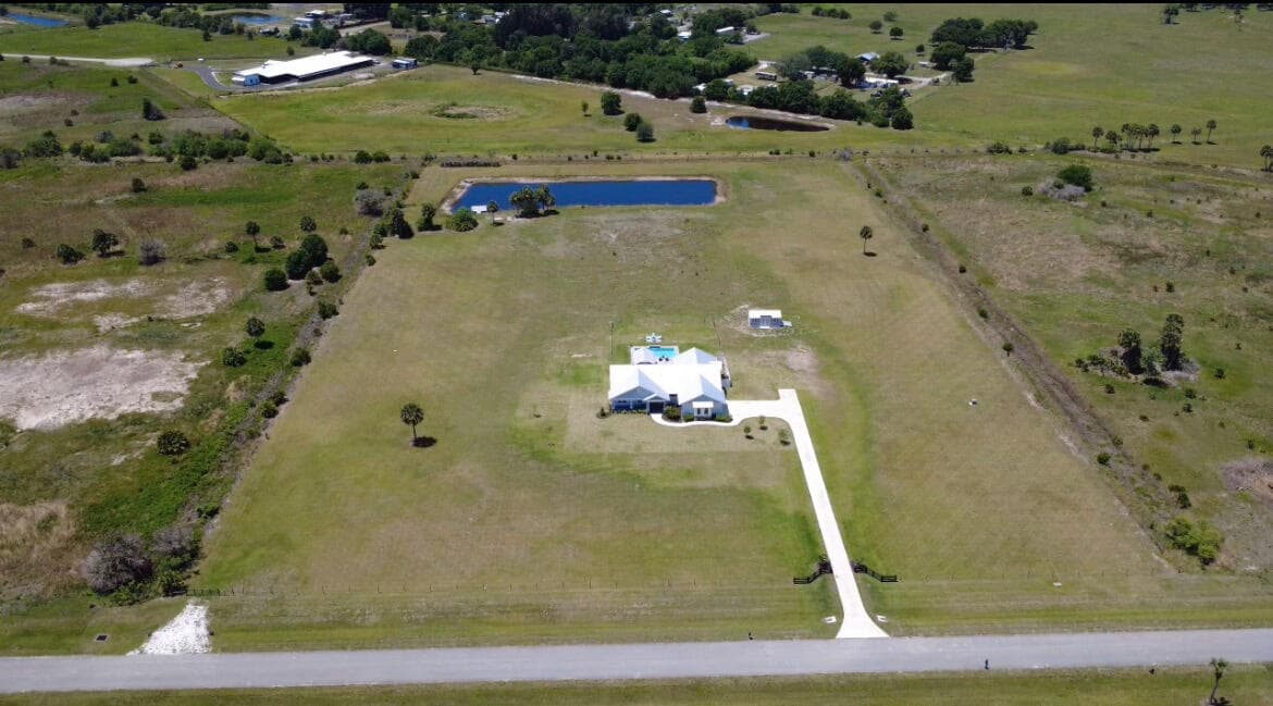 6612 SE 26th Trail, Okeechobee, FL 34974 — photo 47 of 54