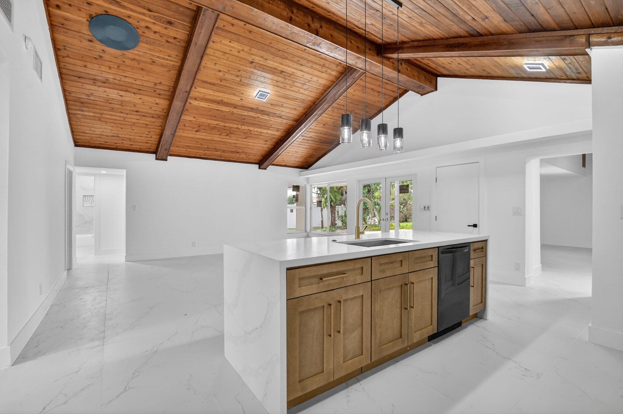 4701 NW 1st Place, Deerfield Beach, FL 33442 — photo