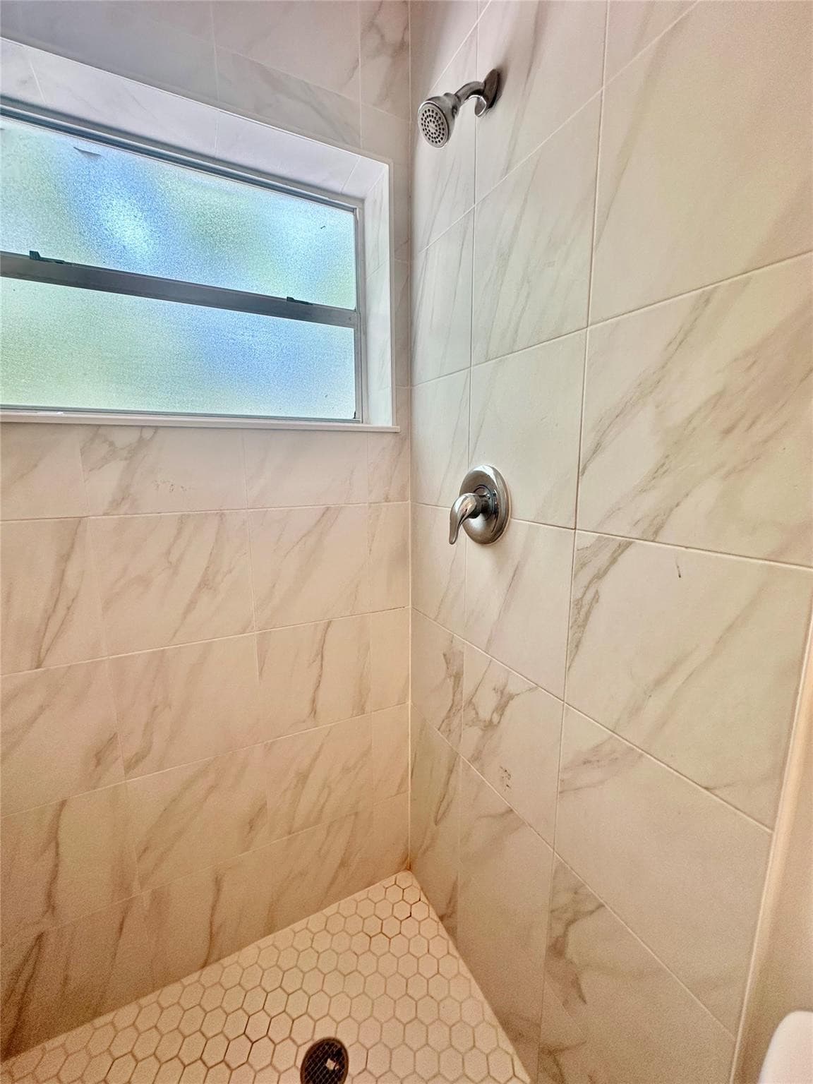 424 NW 15th Terrace, Fort Lauderdale, FL 33311 — photo 5 of 10