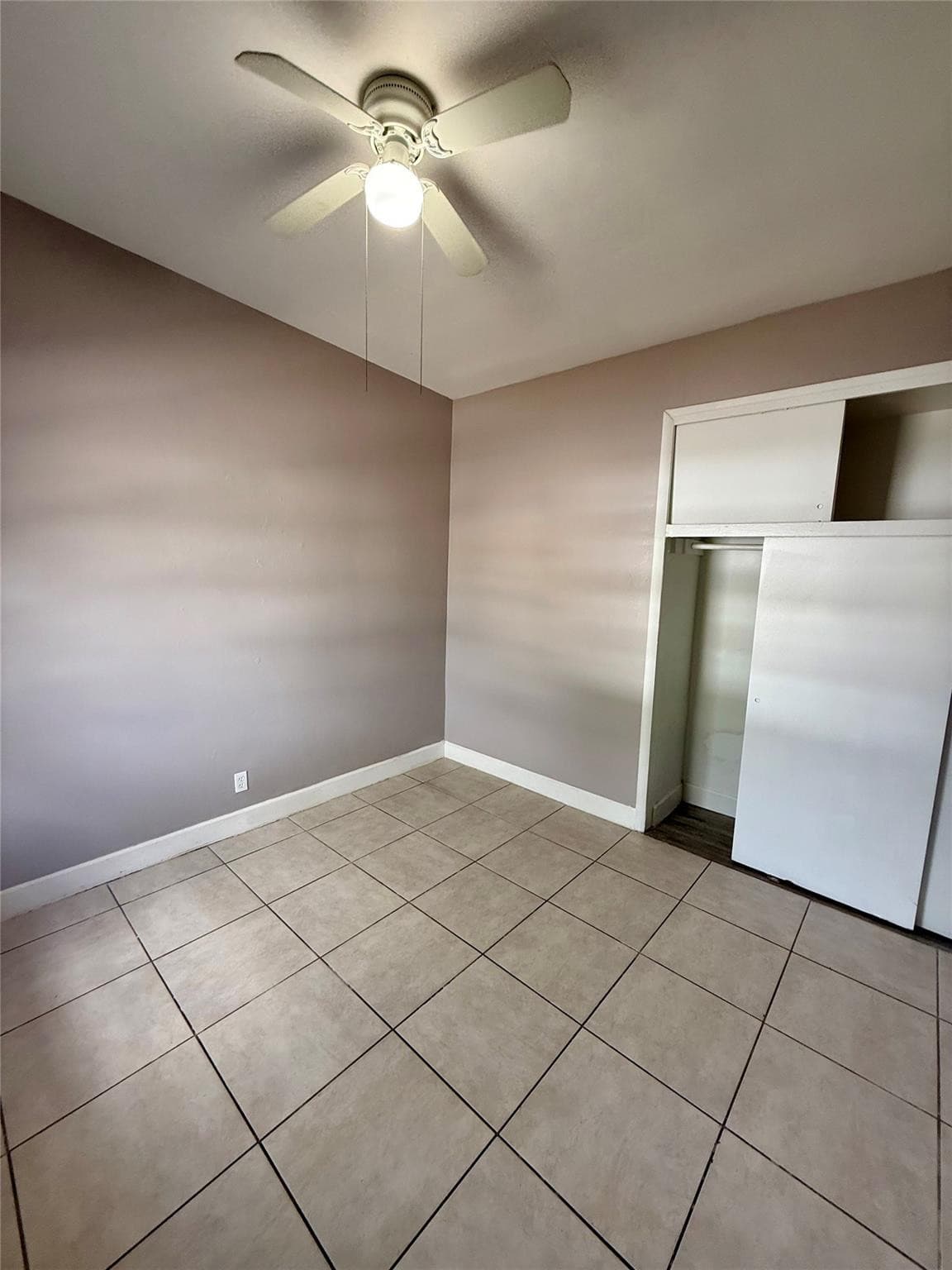 424 NW 15th Terrace, Fort Lauderdale, FL 33311 — photo 6 of 10