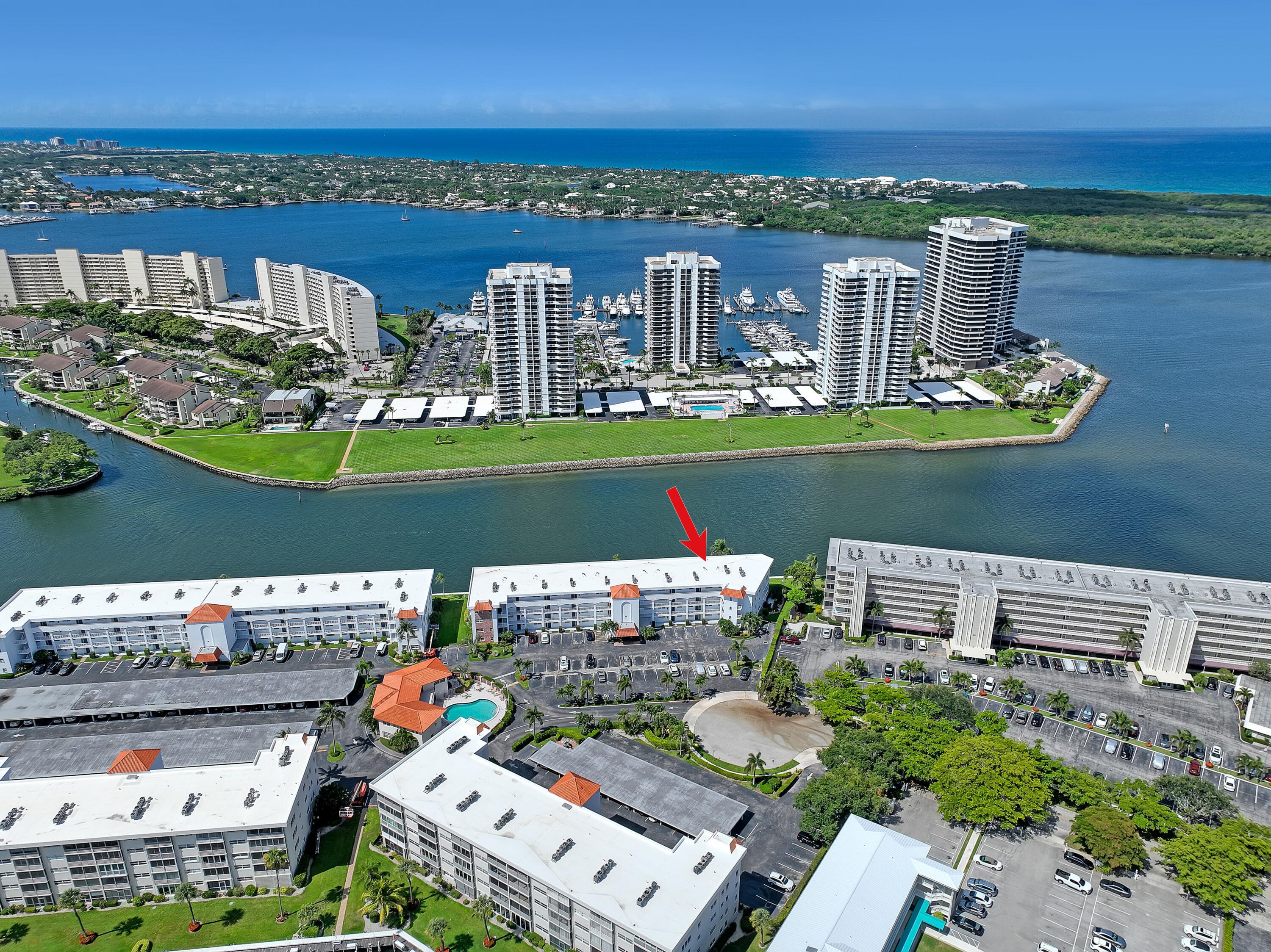 28 Yacht Club Drive, North Palm Beach, FL 33408 — photo 4 of 23
