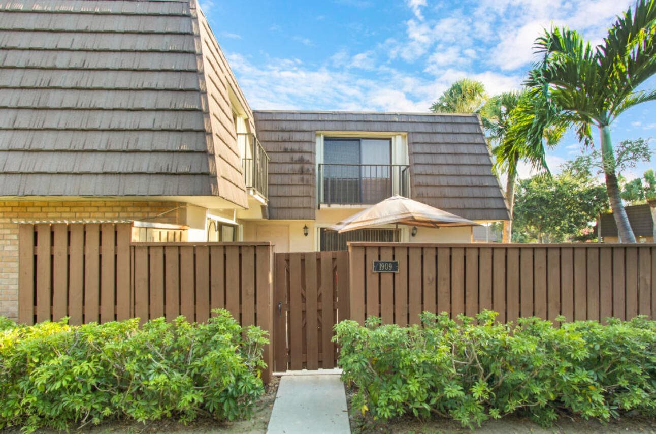 1909 19th Court 33a, Jupiter, FL 33477 — photo 1 of 40