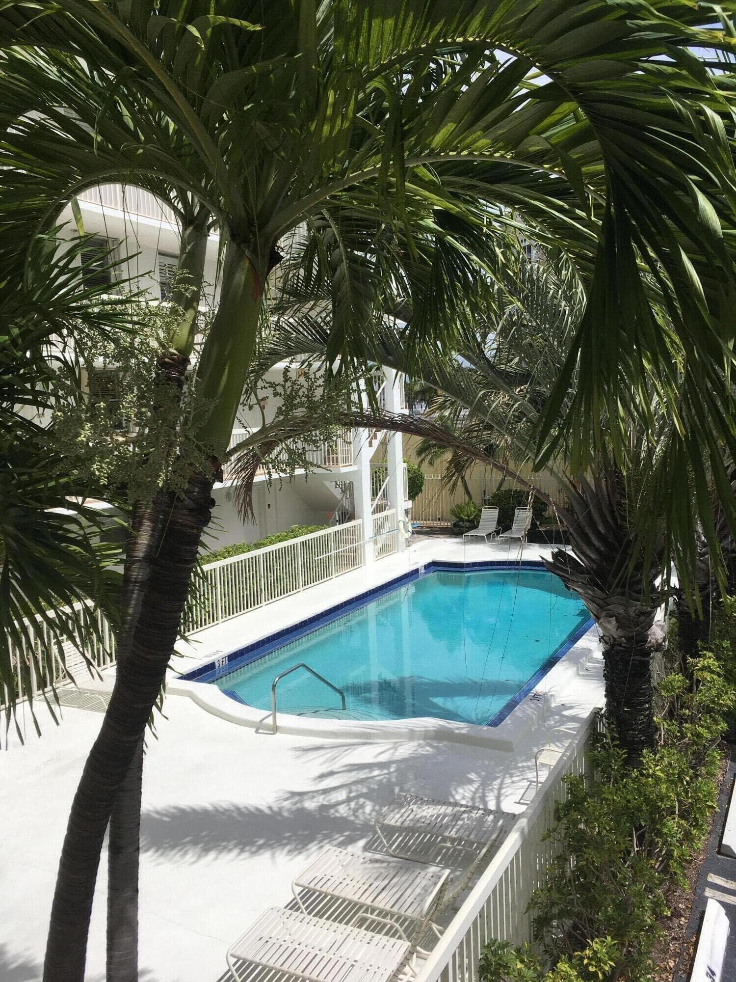 917 N Flagler Drive 311, West Palm Beach, FL 33401 — photo 4 of 14