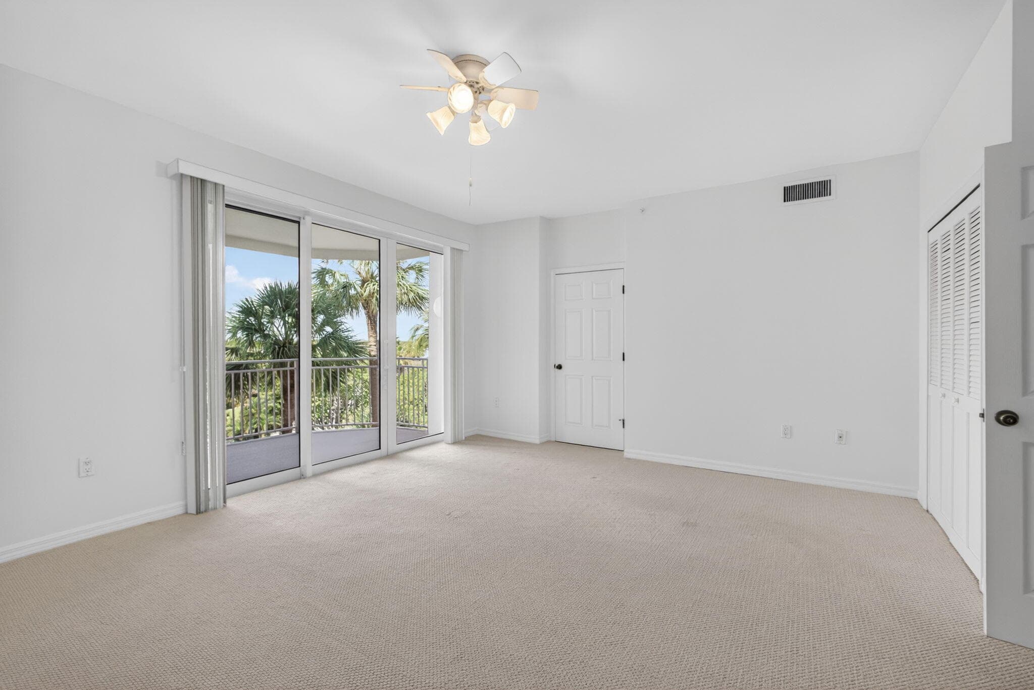 1660 S Highway A1a (plus Deeded Sep. Guest Quarters) 222, Jupiter, FL 33477 — photo 17 of 31