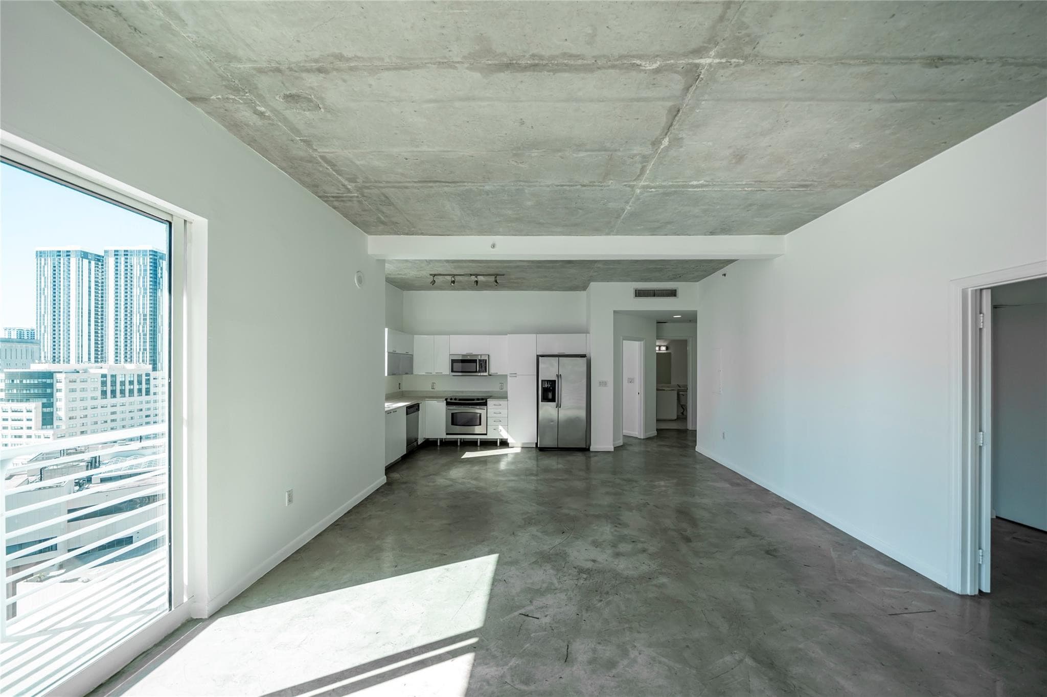 234 NE 3rd Street 2007, Miami, FL 33132 — photo 19 of 24
