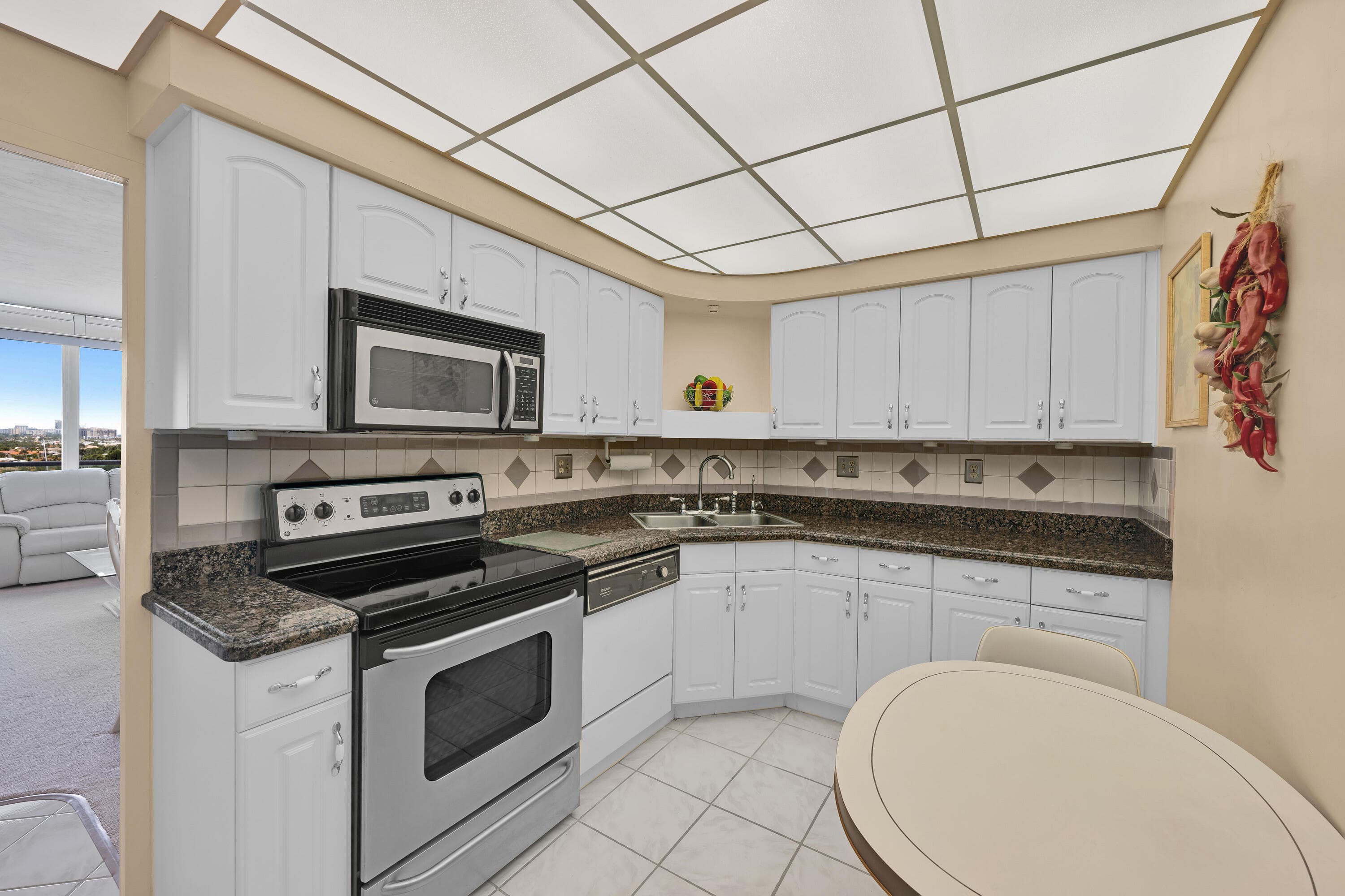 3233 NE 34th Street 1406, Fort Lauderdale, FL 33308 — photo 6 of 37