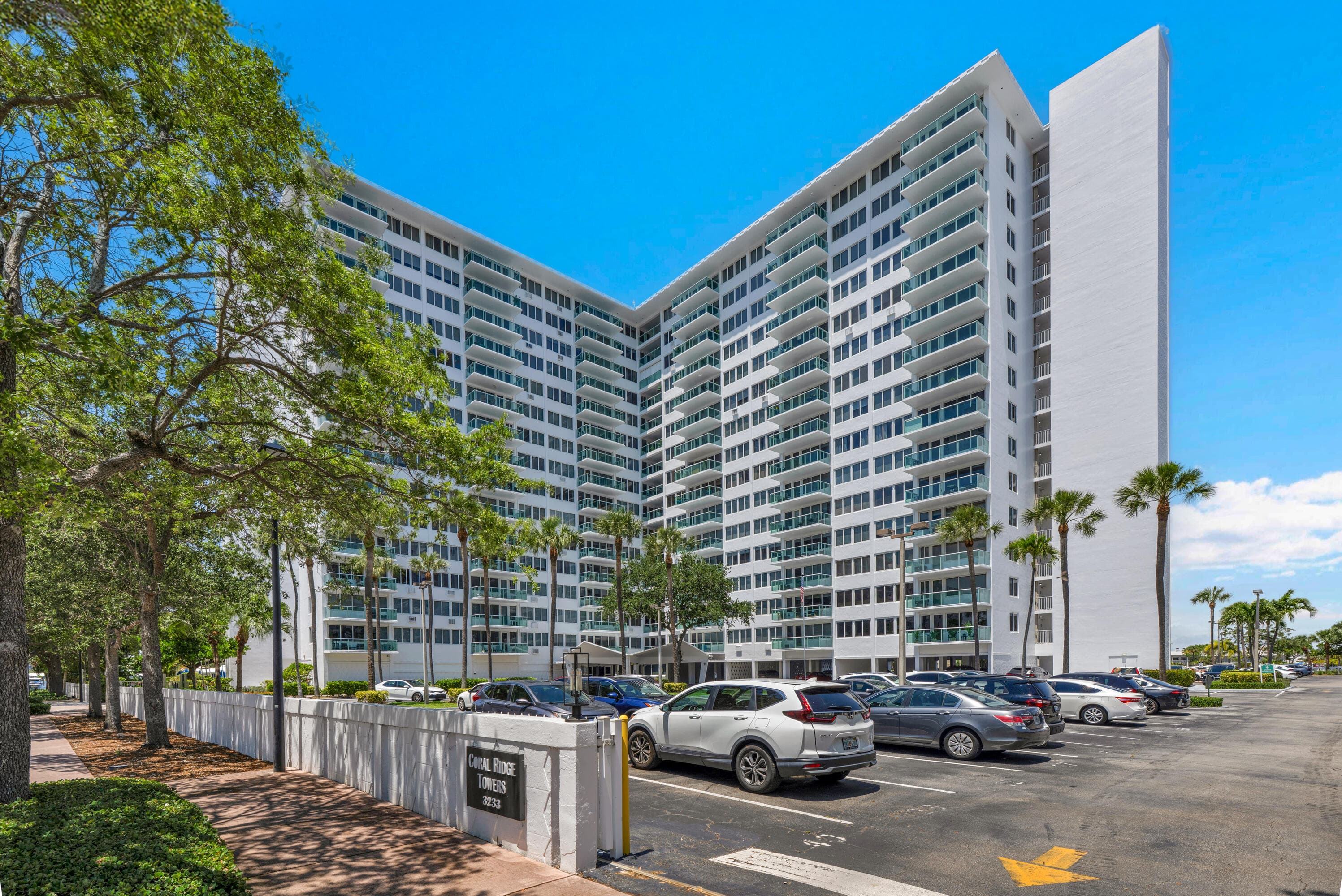 3233 NE 34th Street 1406, Fort Lauderdale, FL 33308 — photo 1 of 37