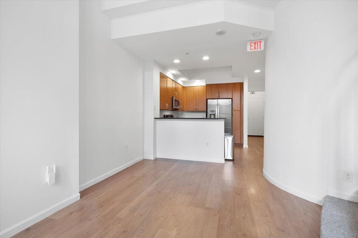 801 S Olive Avenue 105, West Palm Beach, FL 33401 — photo 11 of 59