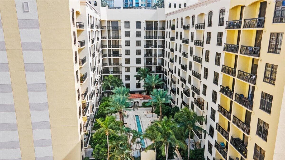 801 S Olive Avenue 105, West Palm Beach, FL 33401 — photo 5 of 59