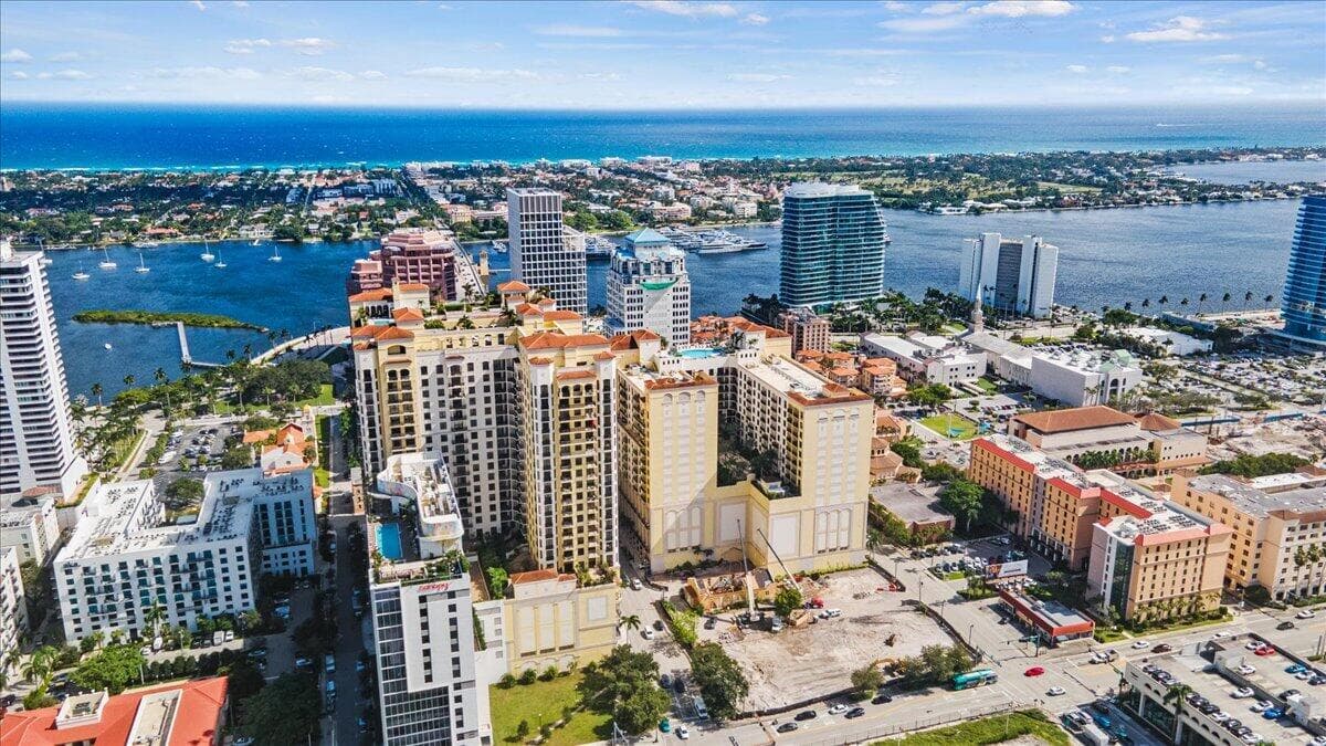 801 S Olive Avenue 105, West Palm Beach, FL 33401 — photo 54 of 59