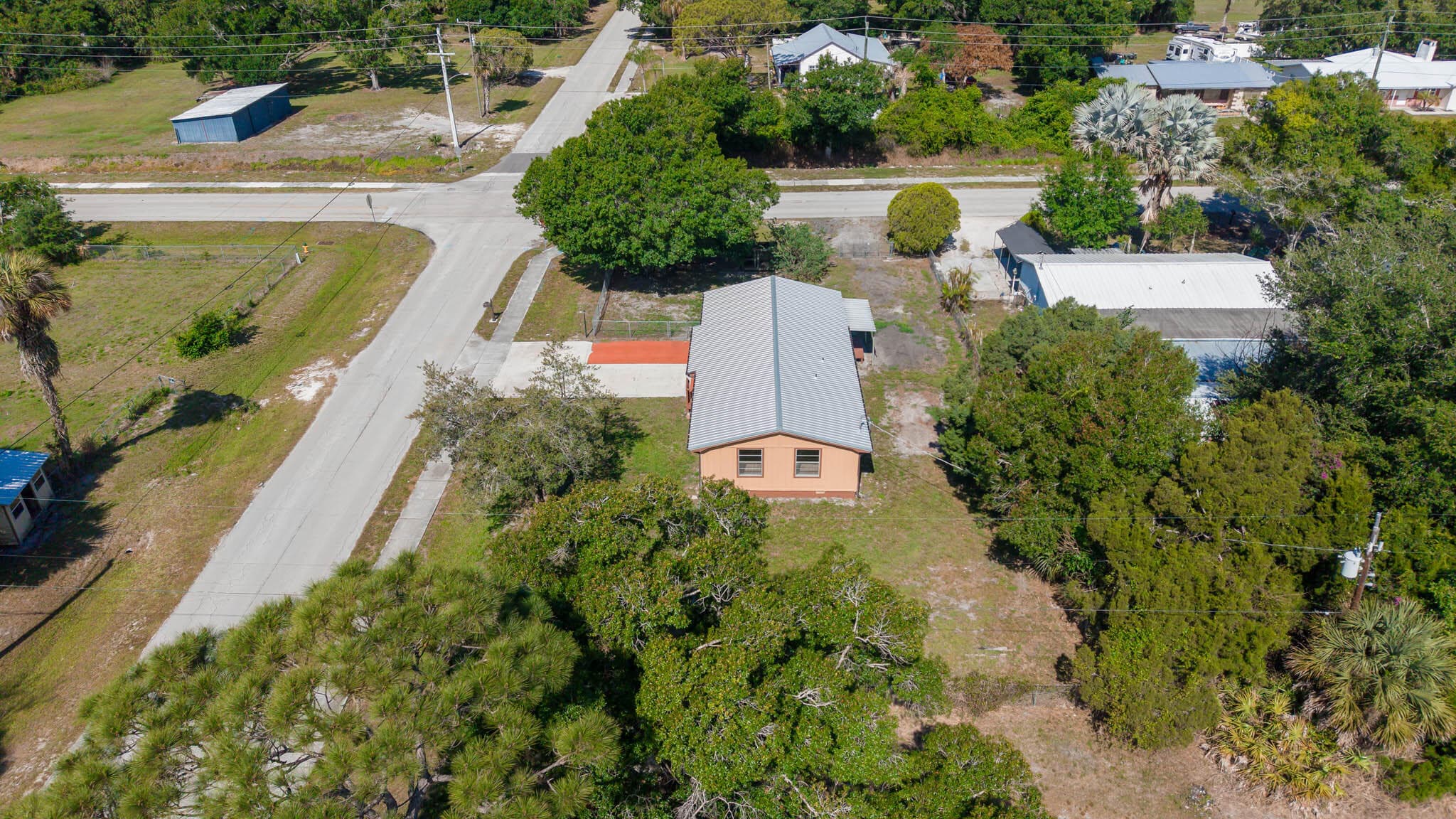 612 SW 9th Street, Okeechobee, FL 34974 — photo 5 of 52