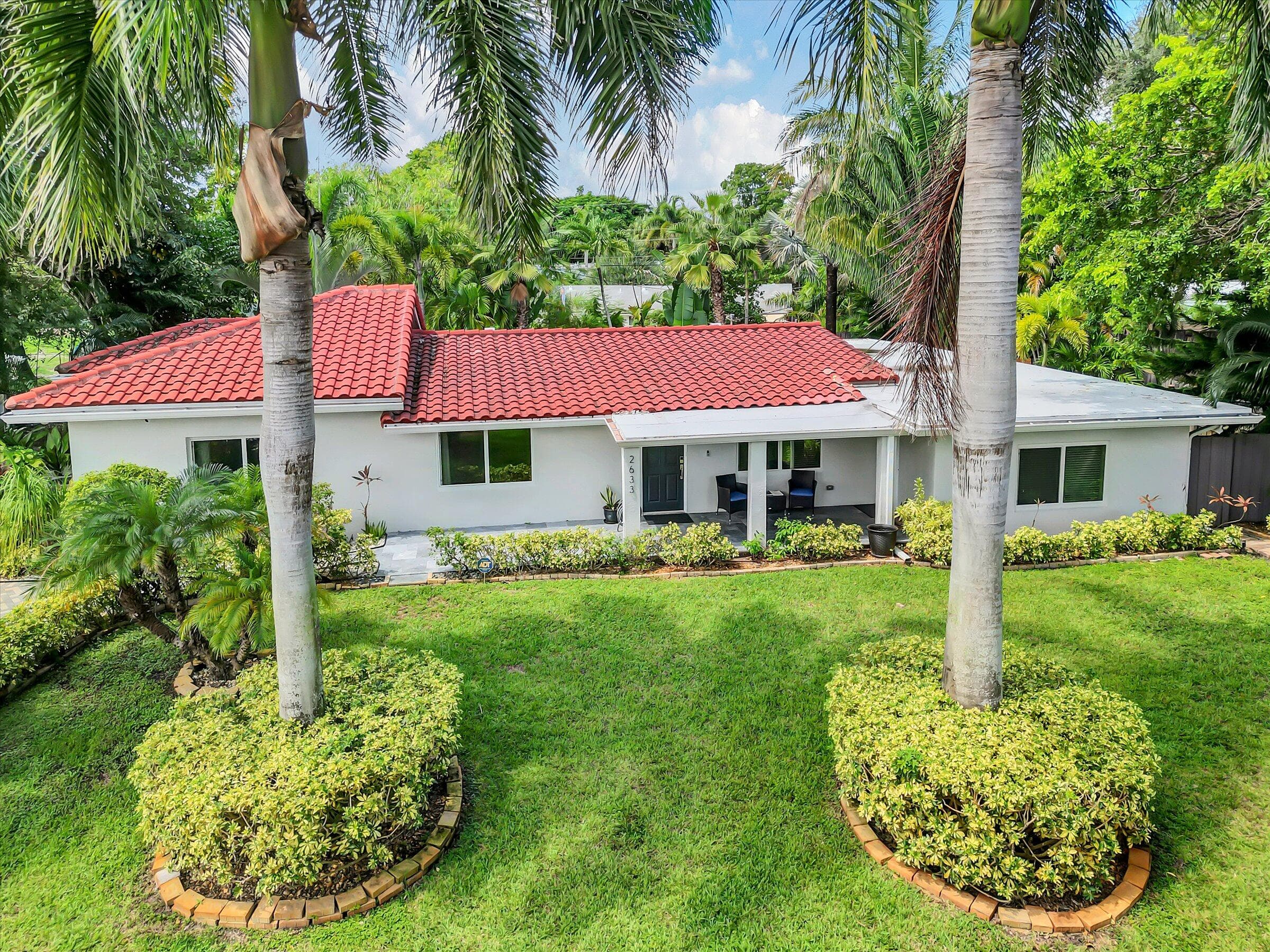 2633 NE 3rd Avenue, Wilton Manors, FL 33334 — photo 16 of 19