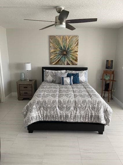 3100 NE 49th Street 702, Fort Lauderdale, FL 33308 — photo 13 of 33
