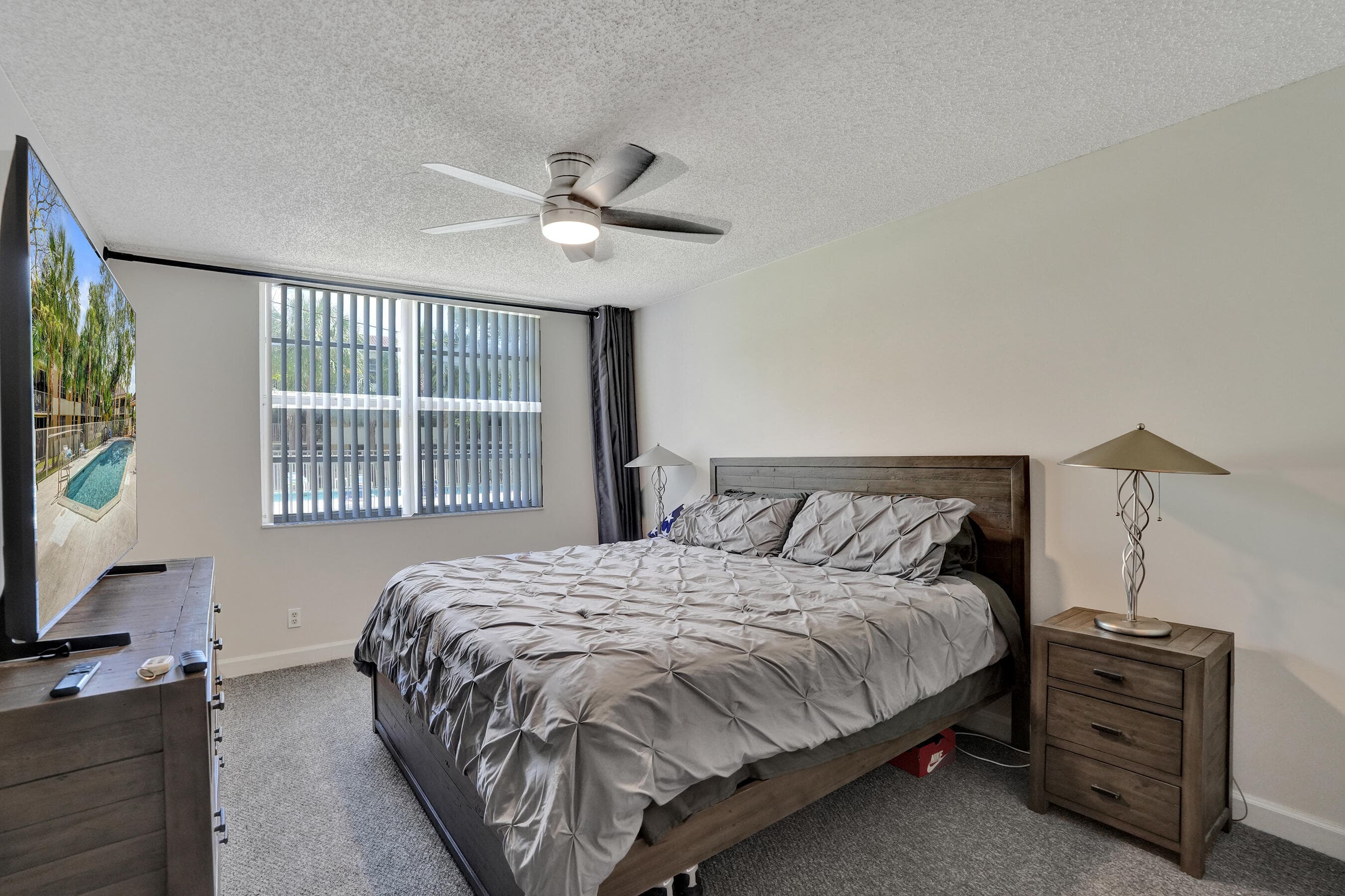 8266 NW 24th Street, Coral Springs, FL 33065 — photo 27 of 40